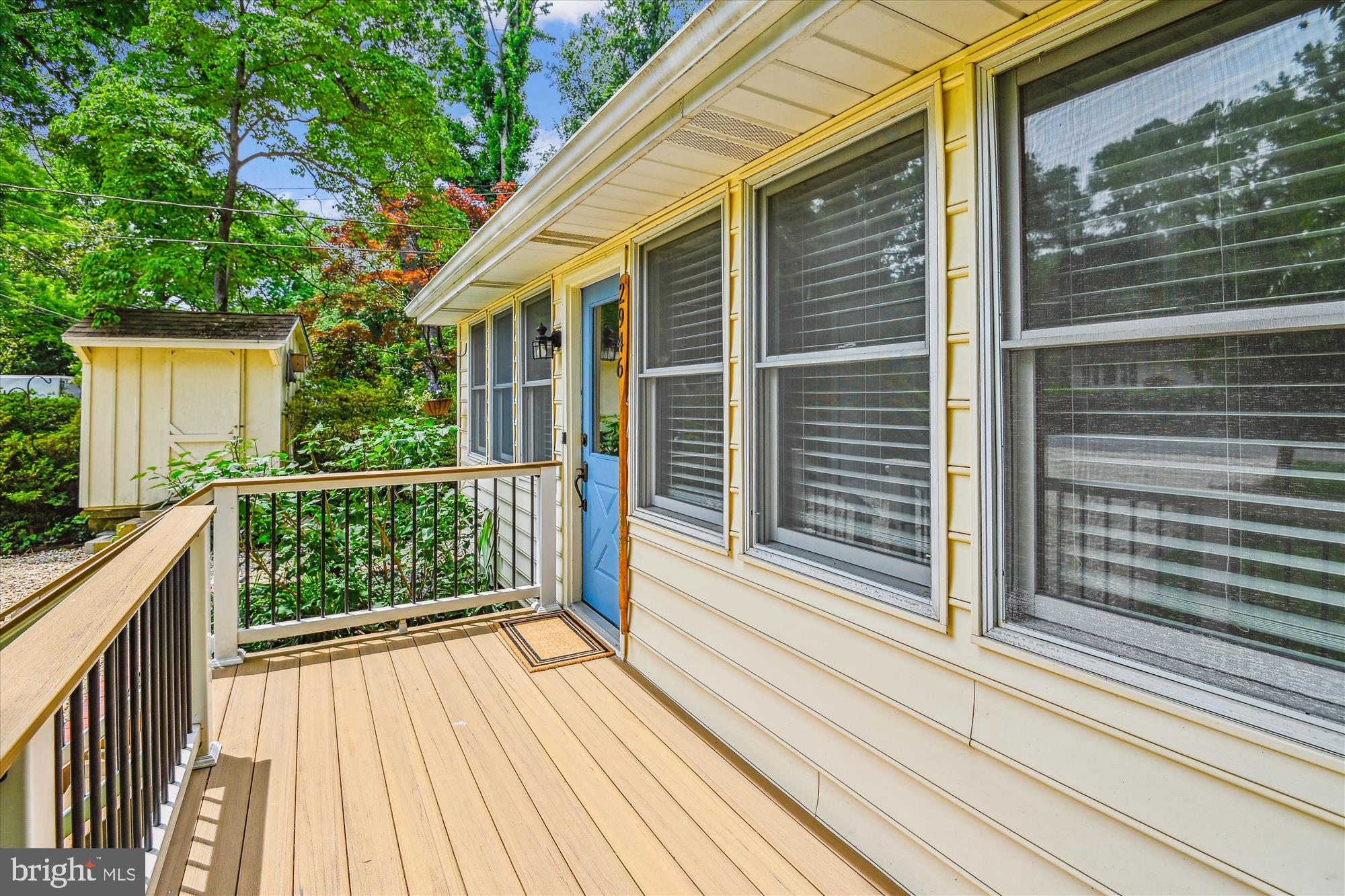 EDGEWATER BEACH - Residential