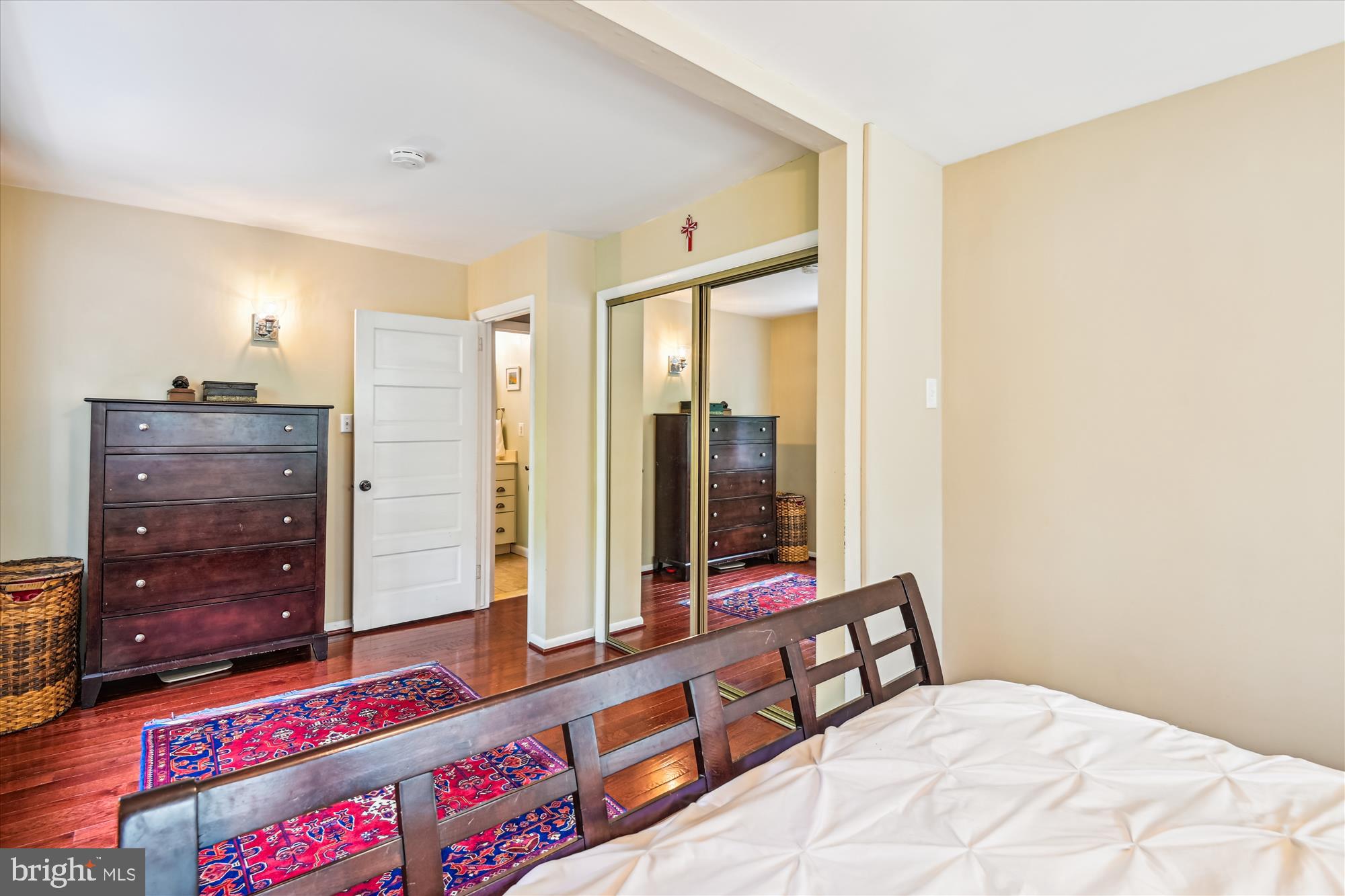 EDGEWATER BEACH - Residential