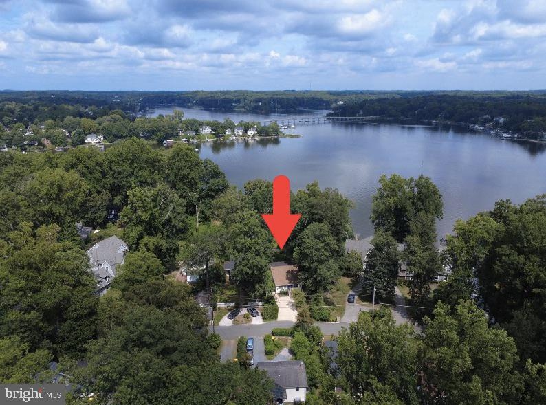 EDGEWATER BEACH - Residential