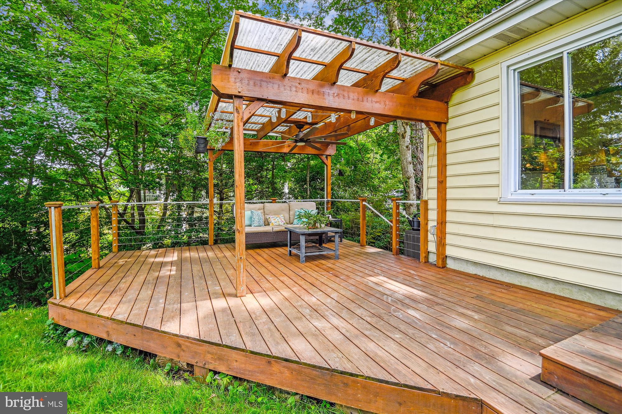 EDGEWATER BEACH - Residential