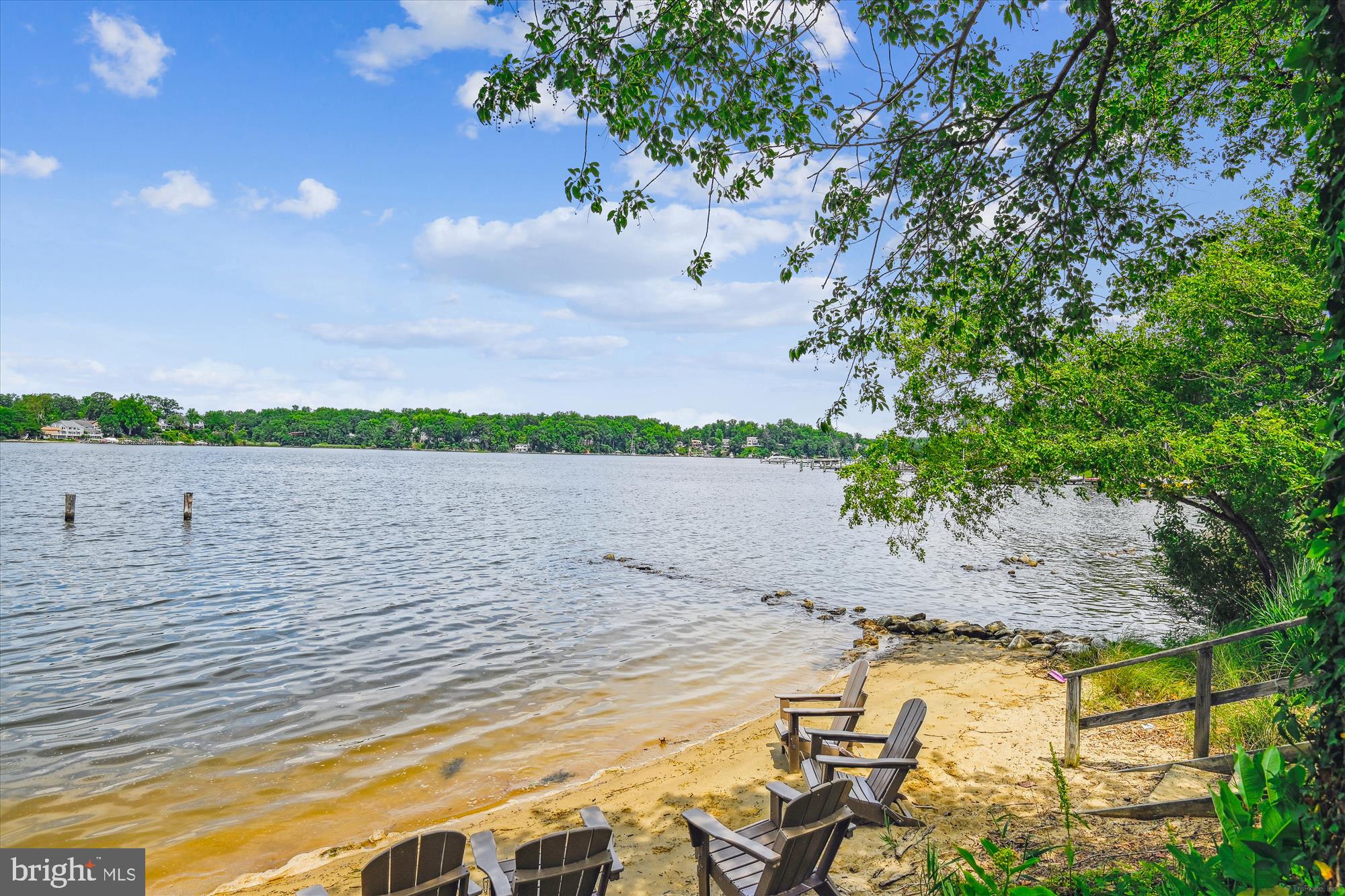 EDGEWATER BEACH - Residential