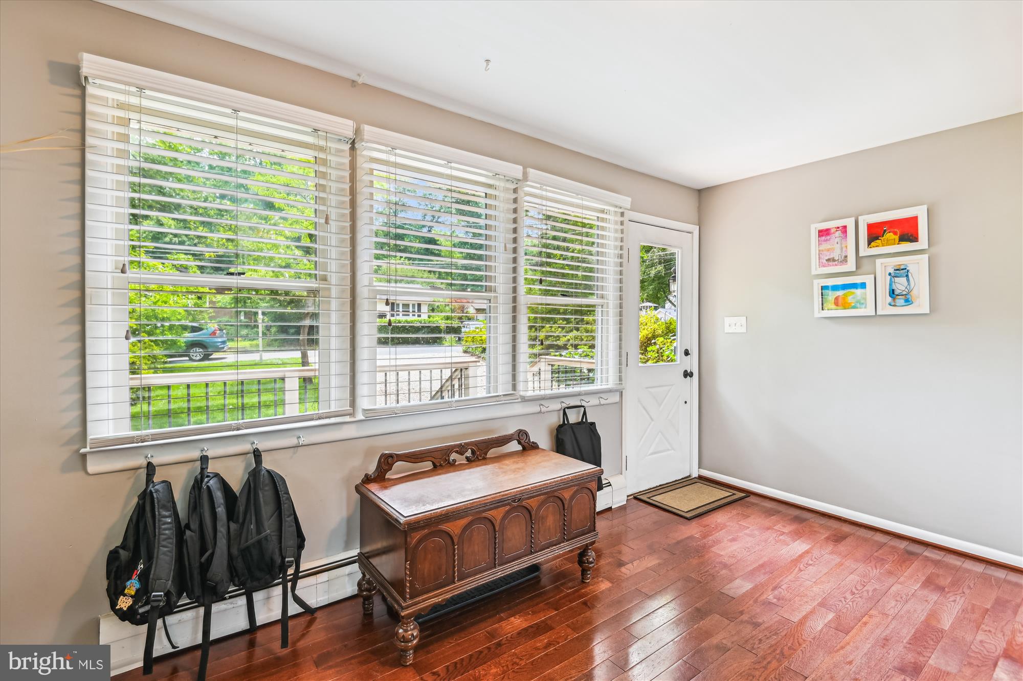 EDGEWATER BEACH - Residential