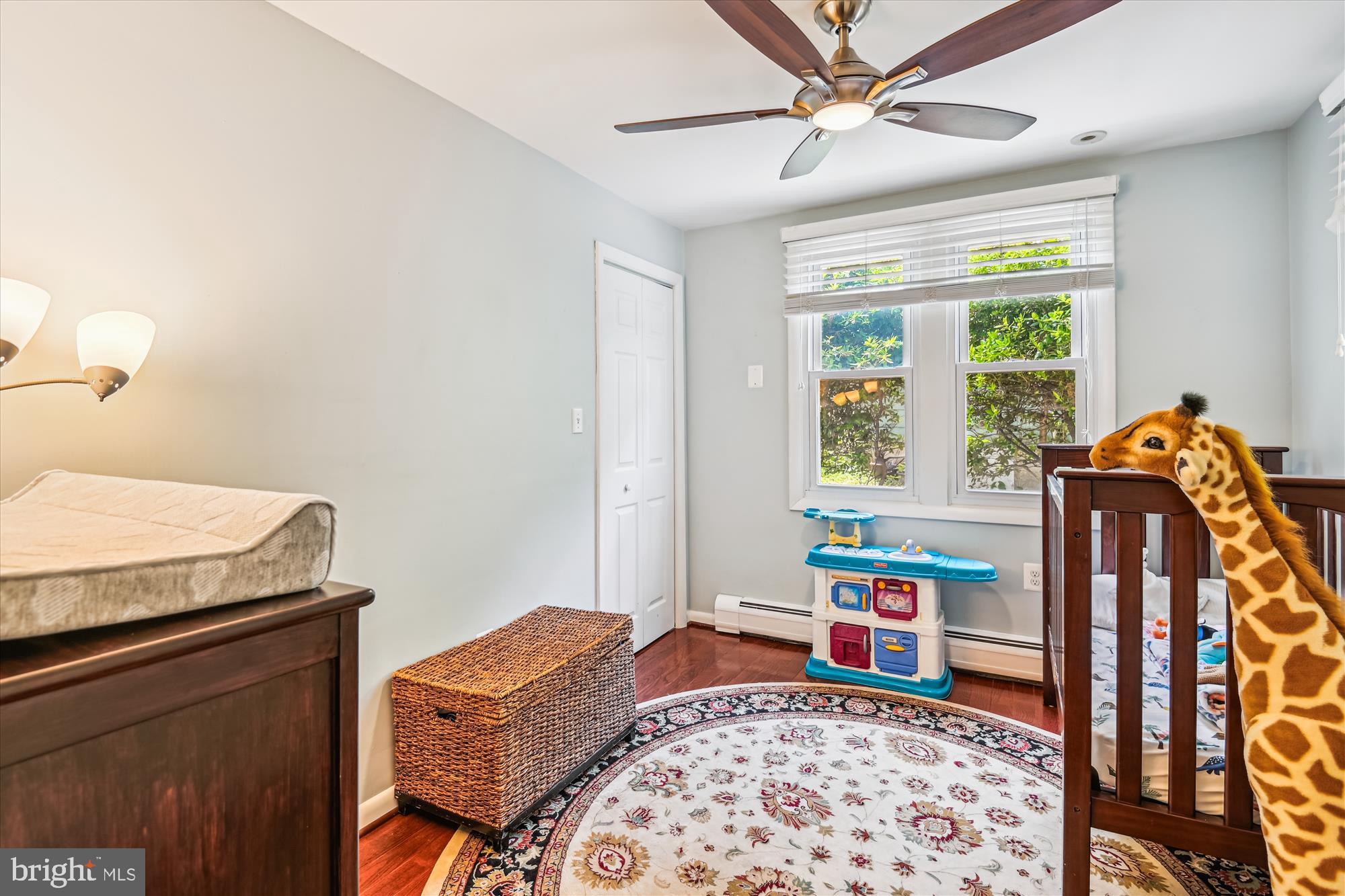 EDGEWATER BEACH - Residential