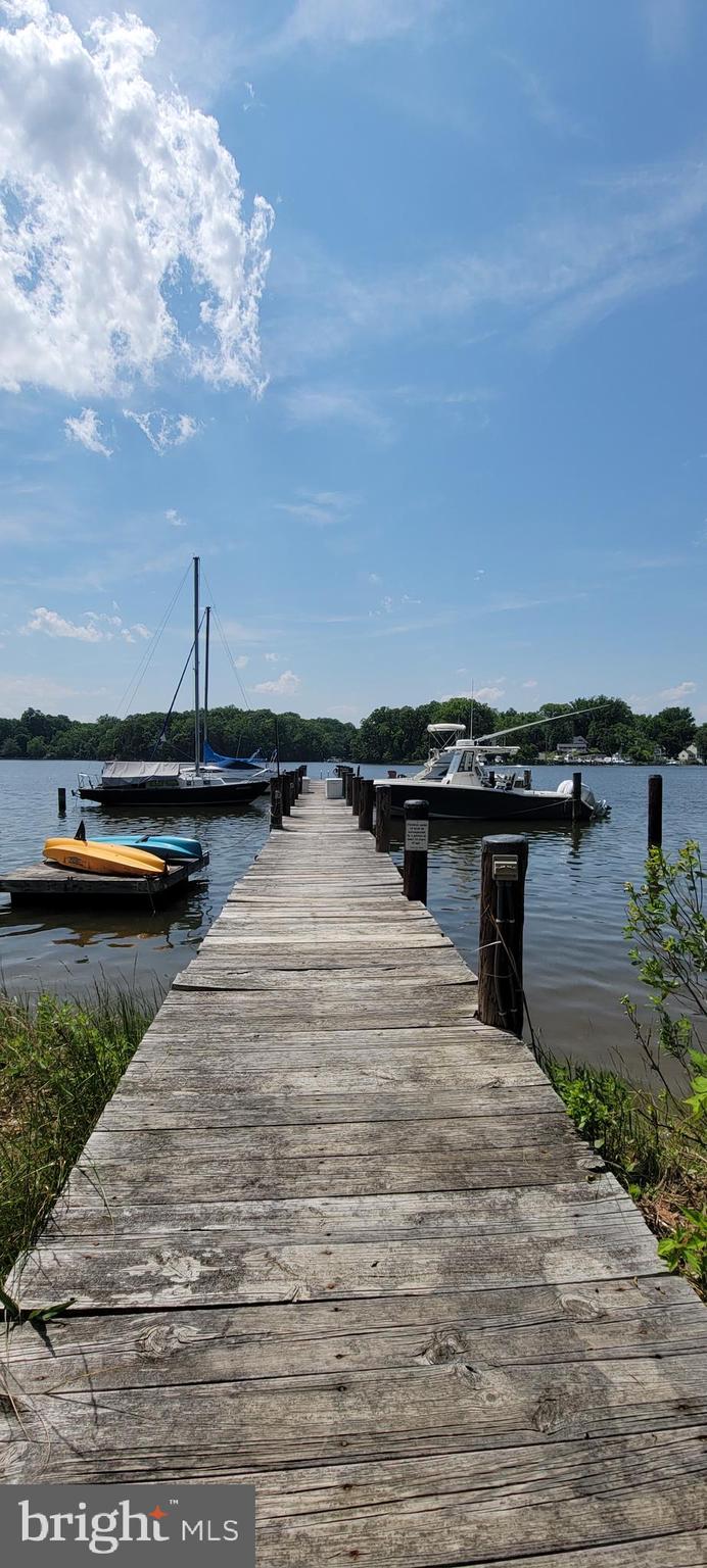 EDGEWATER BEACH - Residential