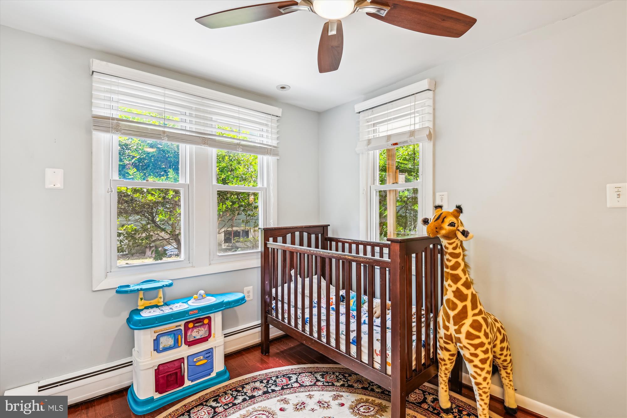 EDGEWATER BEACH - Residential