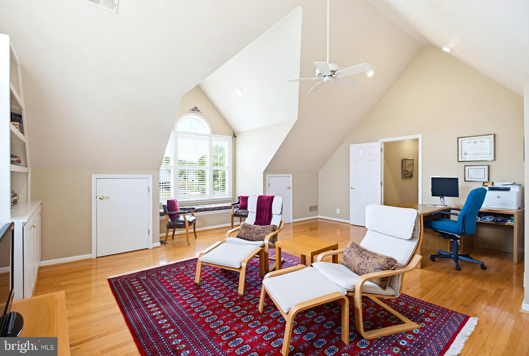 CHESTNUT CREEK - Residential