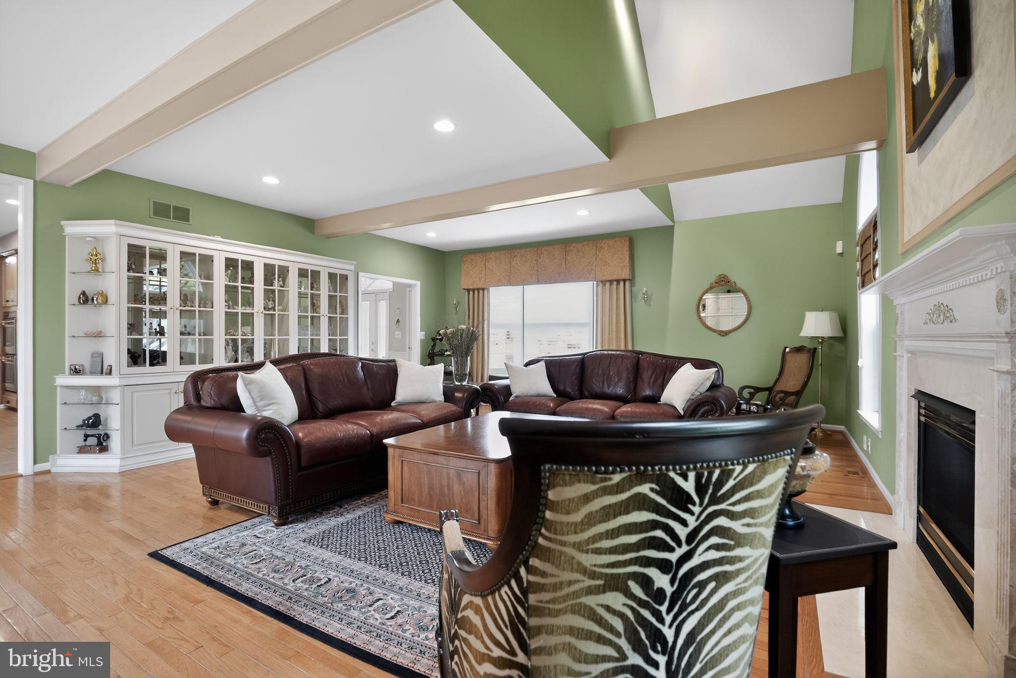 CHESTNUT CREEK - Residential