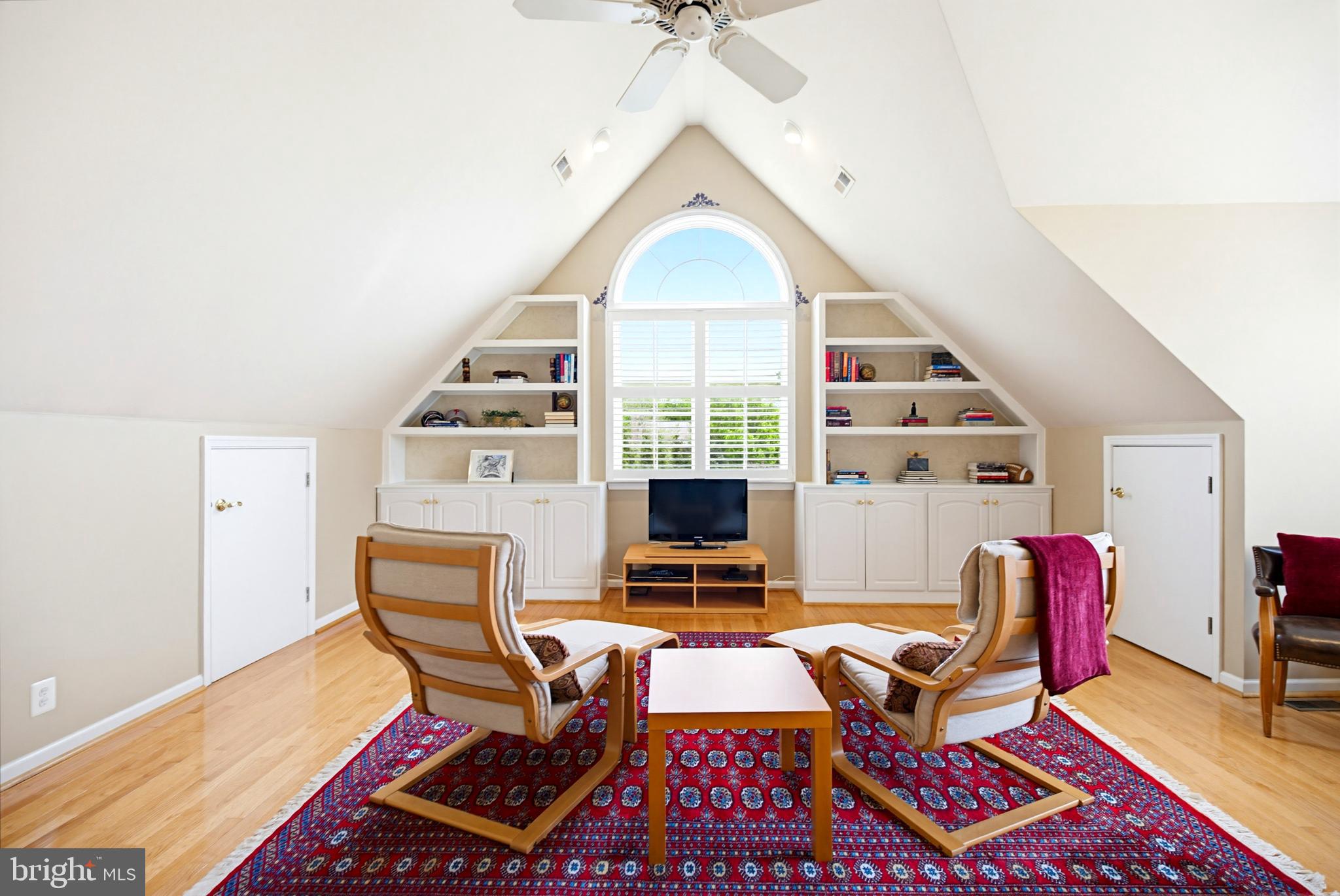 CHESTNUT CREEK - Residential