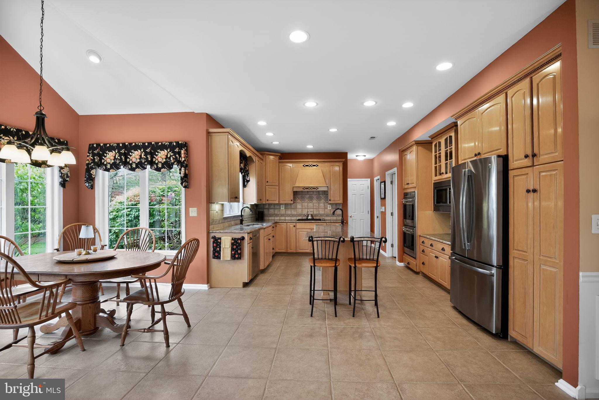 CHESTNUT CREEK - Residential