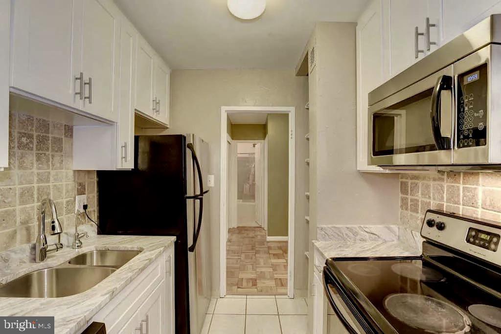 3033 NEW MEXICO AVENUE NW 203