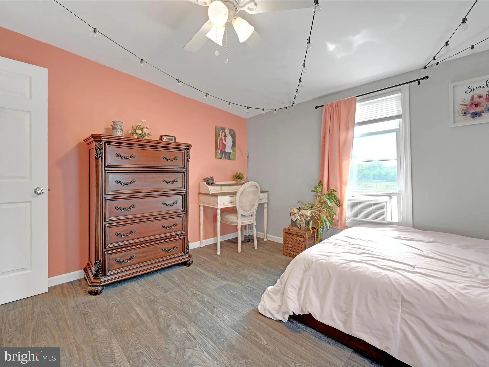 Elizabethtown, Pennsylvania 17022, United States, 3 Bedrooms Bedrooms, ,1 BathroomBathrooms,Residential,Pending,181613