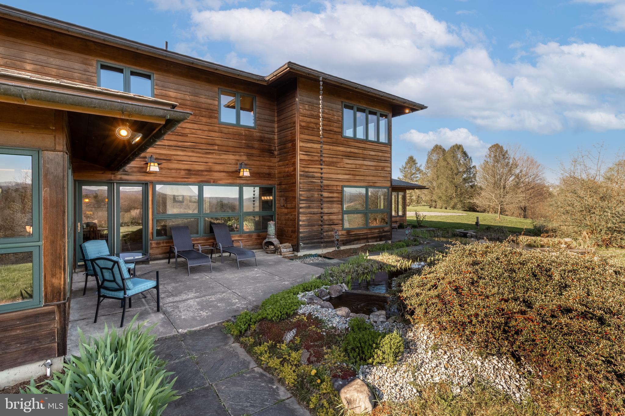 9356 PLAYHOUSE ROAD