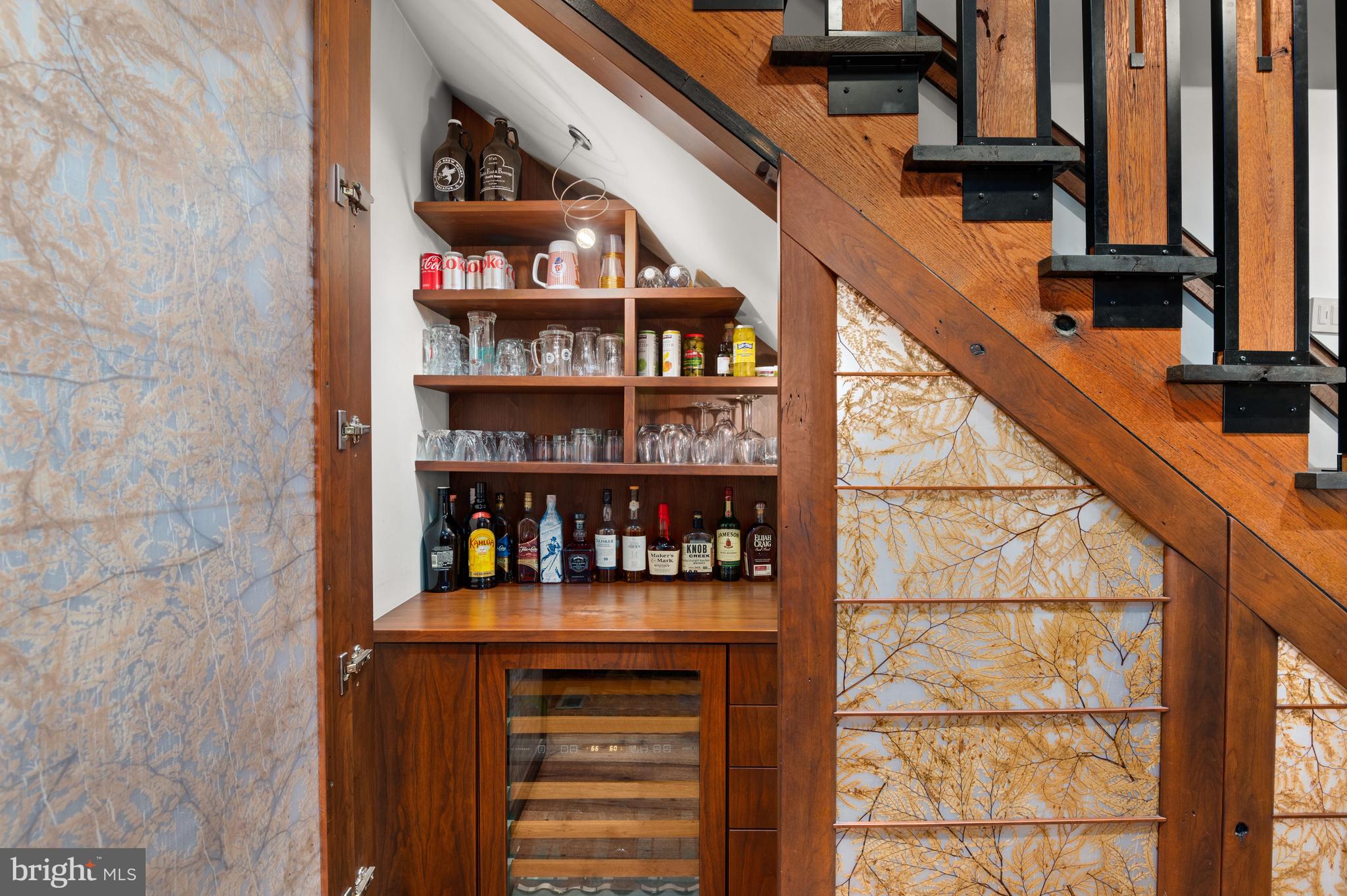 ENGLISH VILLAGE - Residential