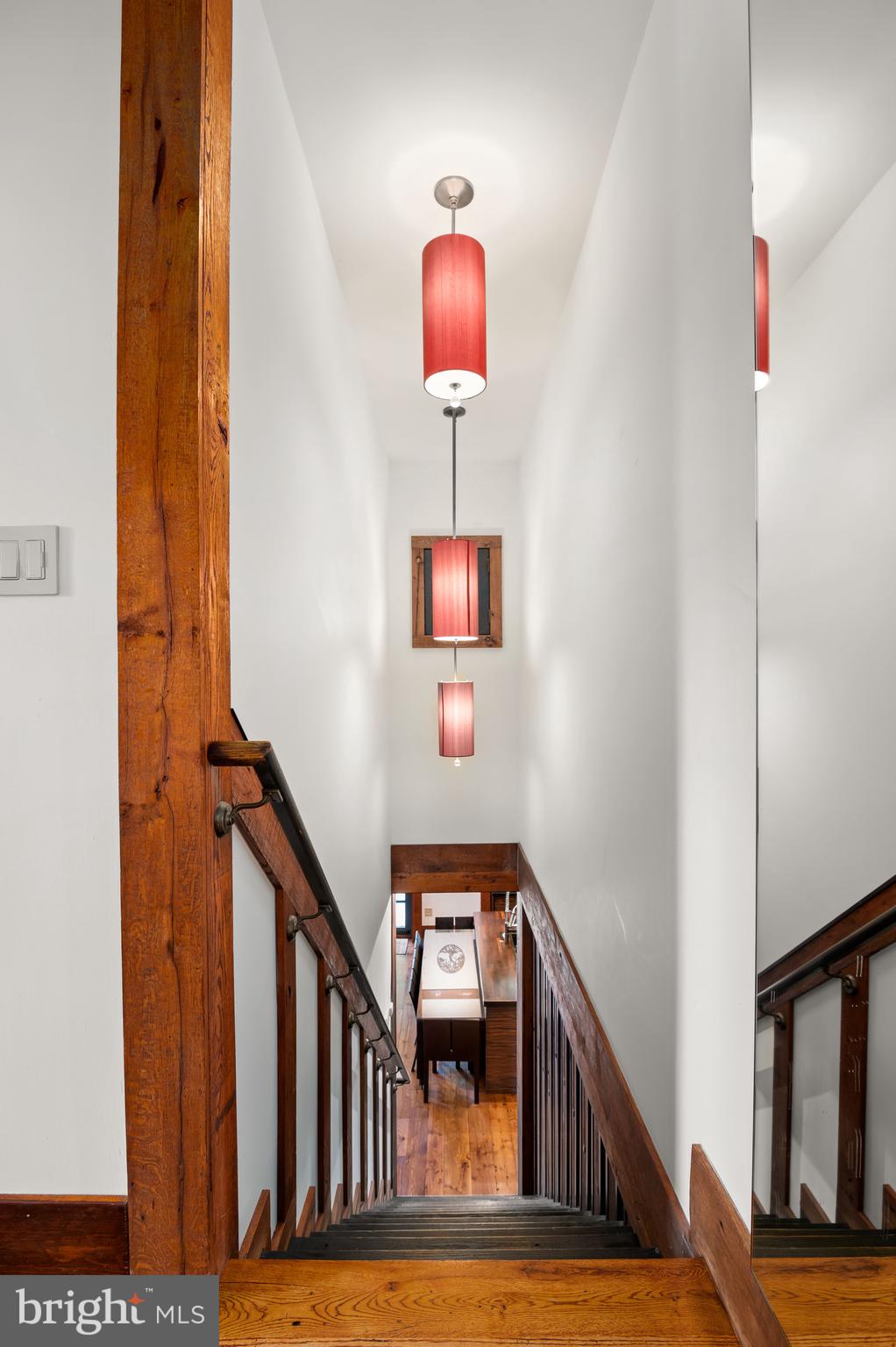 ENGLISH VILLAGE - Residential