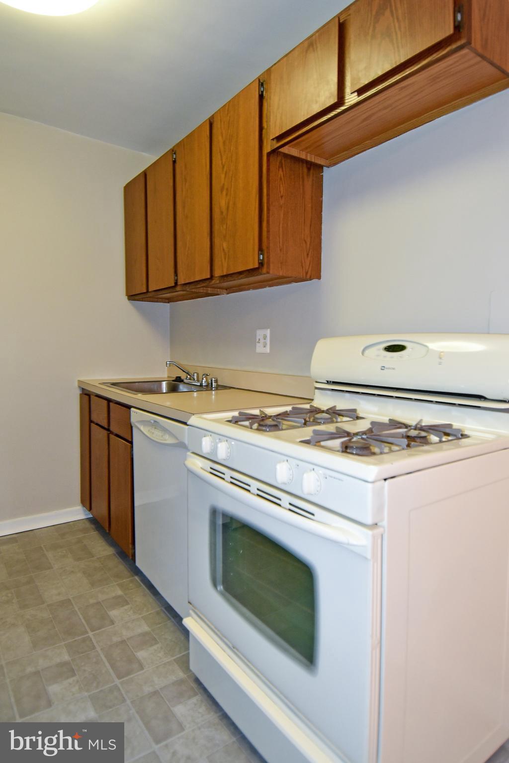 THE CAVENDISH - Residential Lease