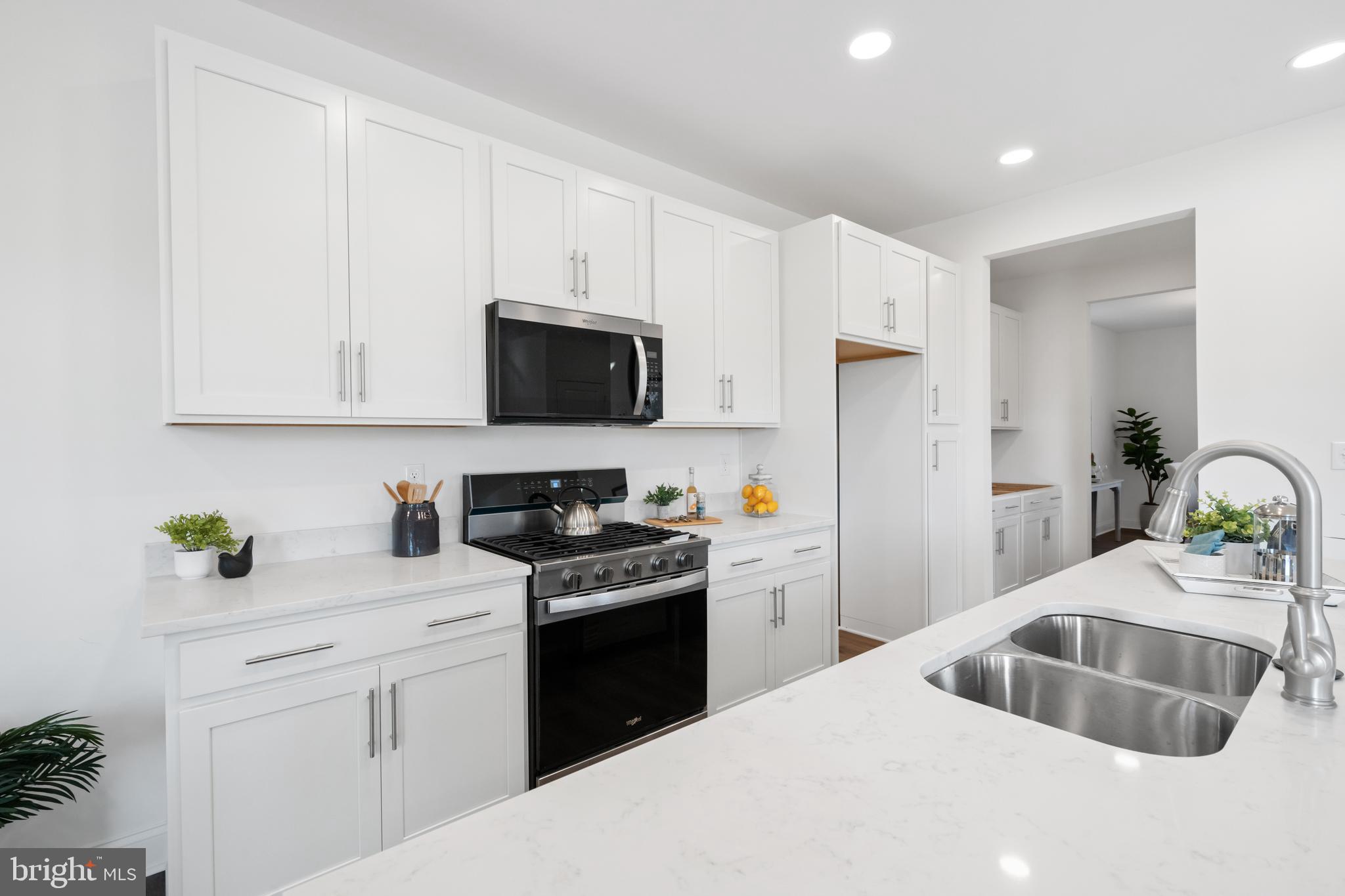 TOWN OF WHITEHALL - Residential