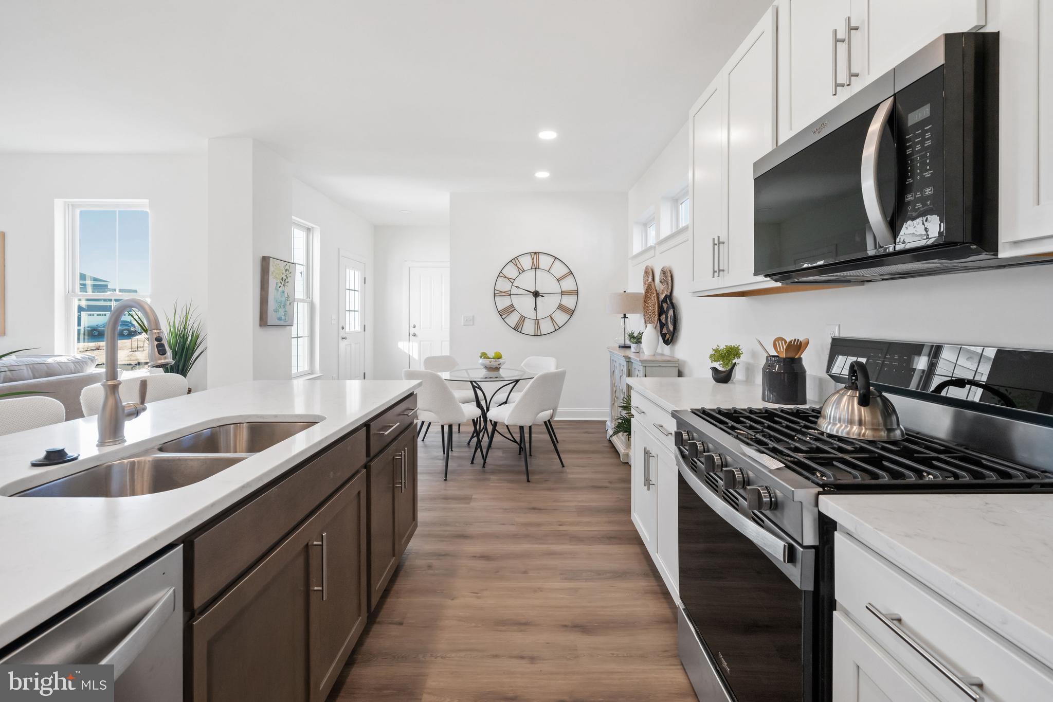 TOWN OF WHITEHALL - Residential