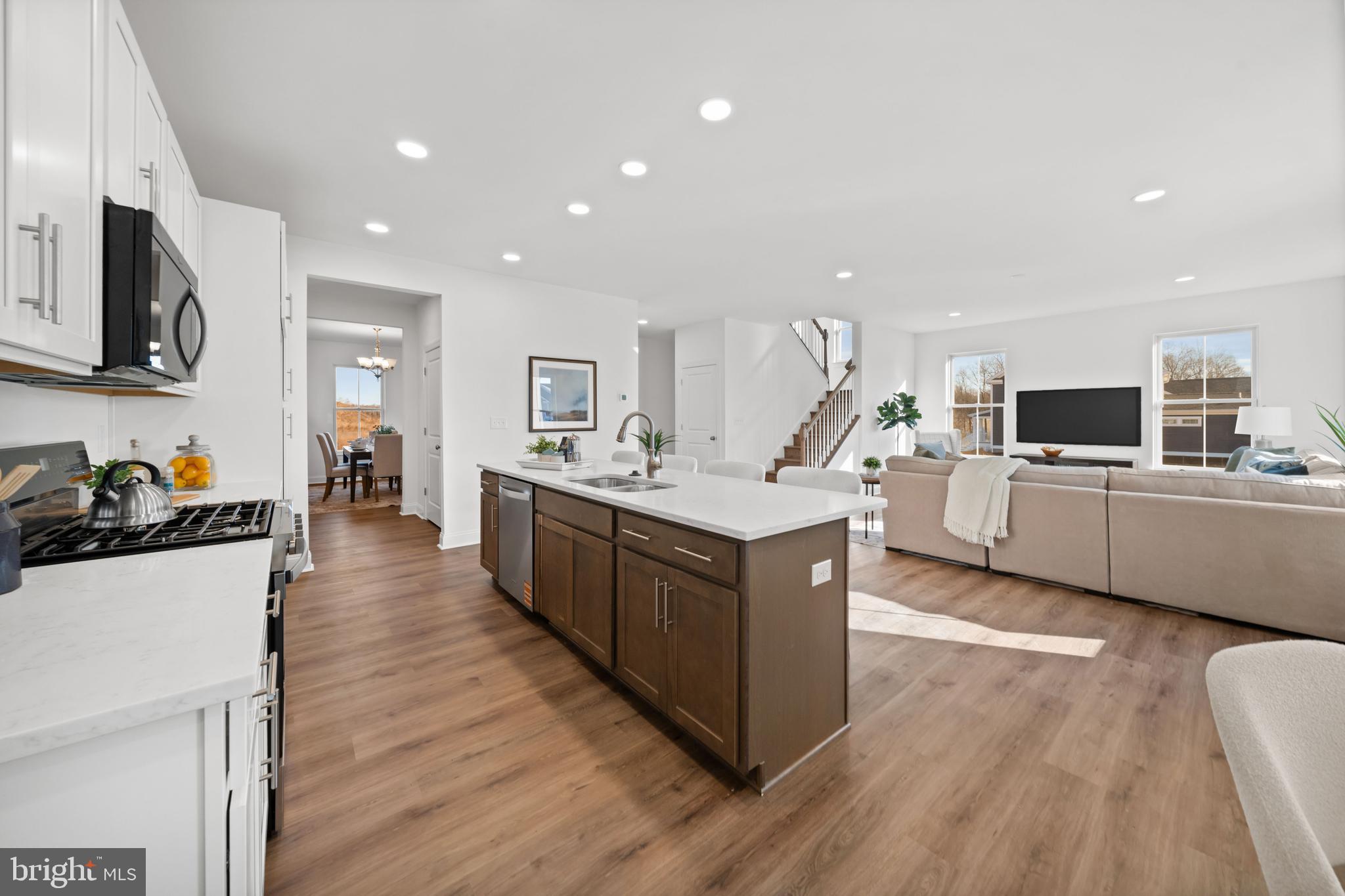 TOWN OF WHITEHALL - Residential