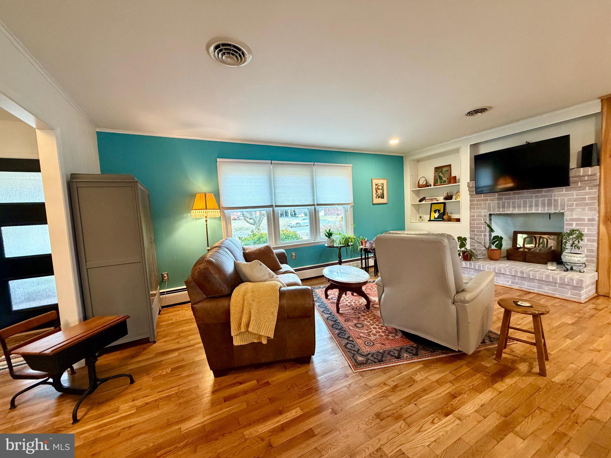 CENTREVILLE HEIGHTS - Residential