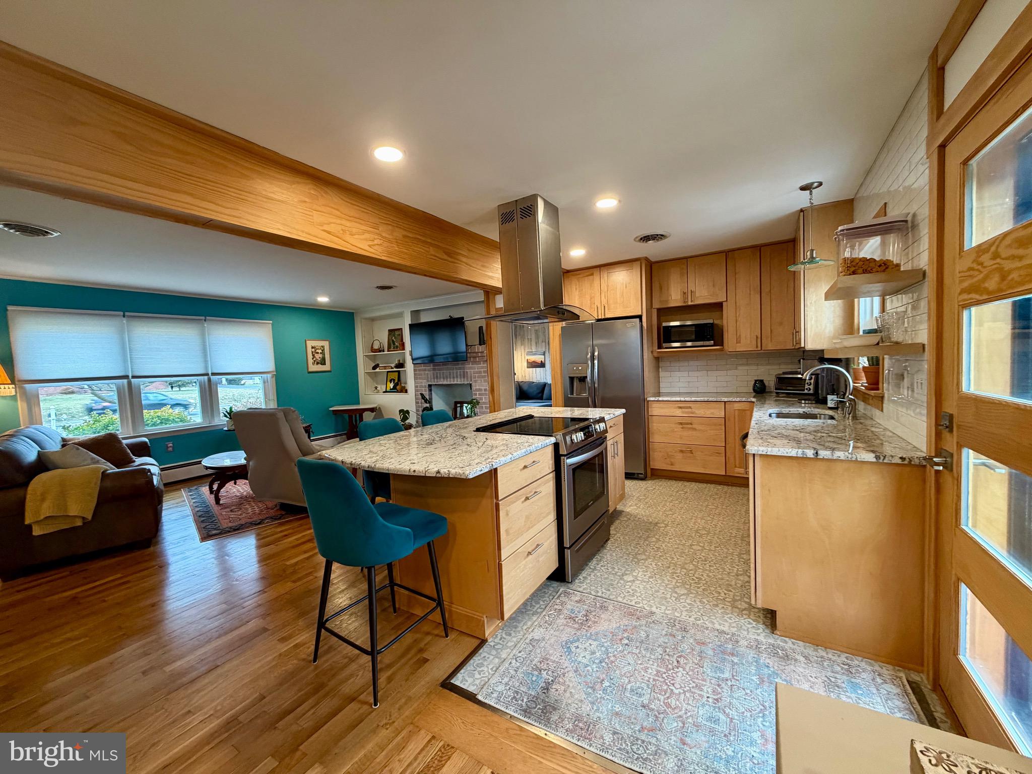 CENTREVILLE HEIGHTS - Residential