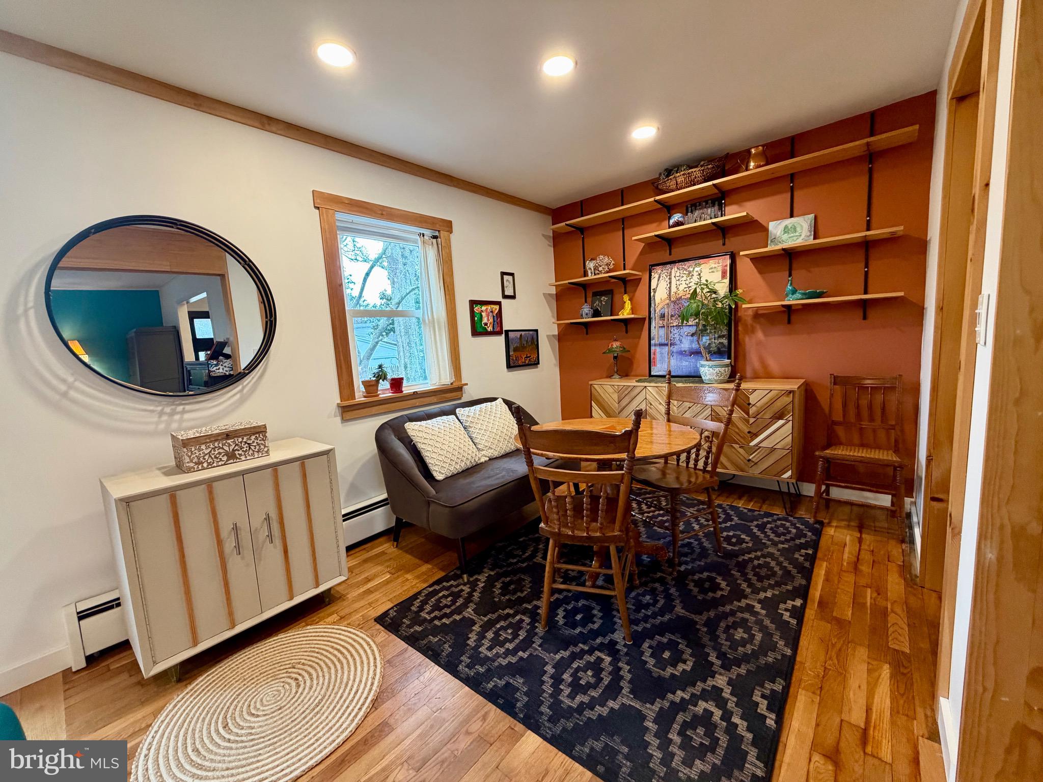 CENTREVILLE HEIGHTS - Residential