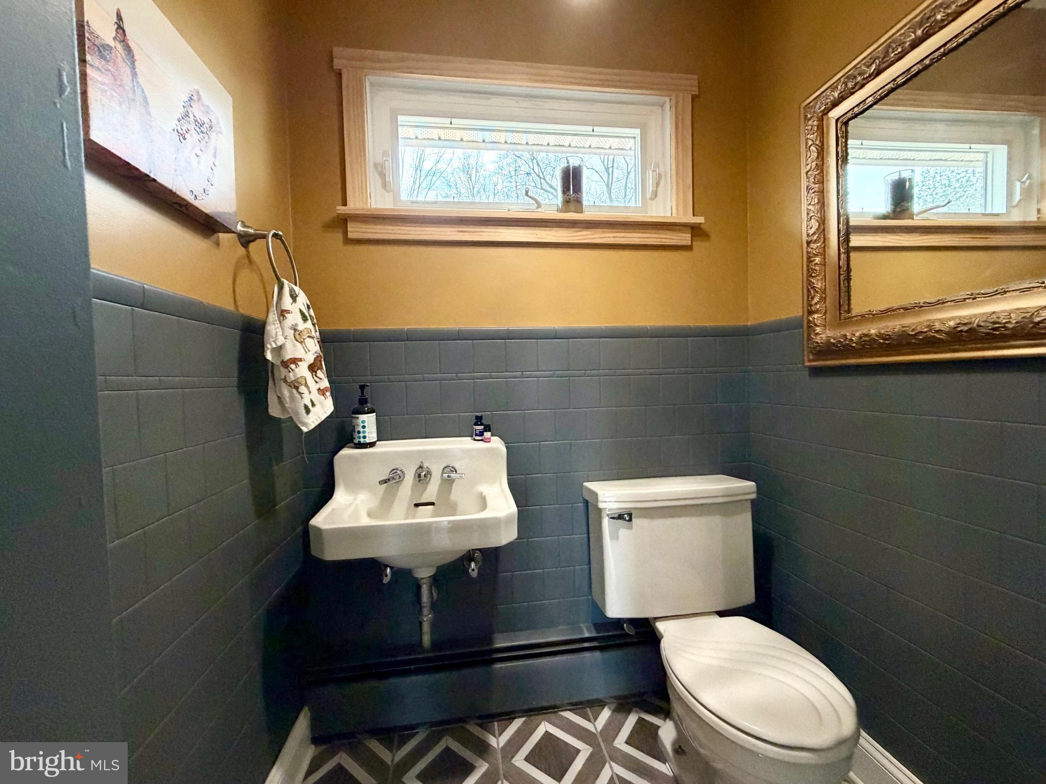 CENTREVILLE HEIGHTS - Residential