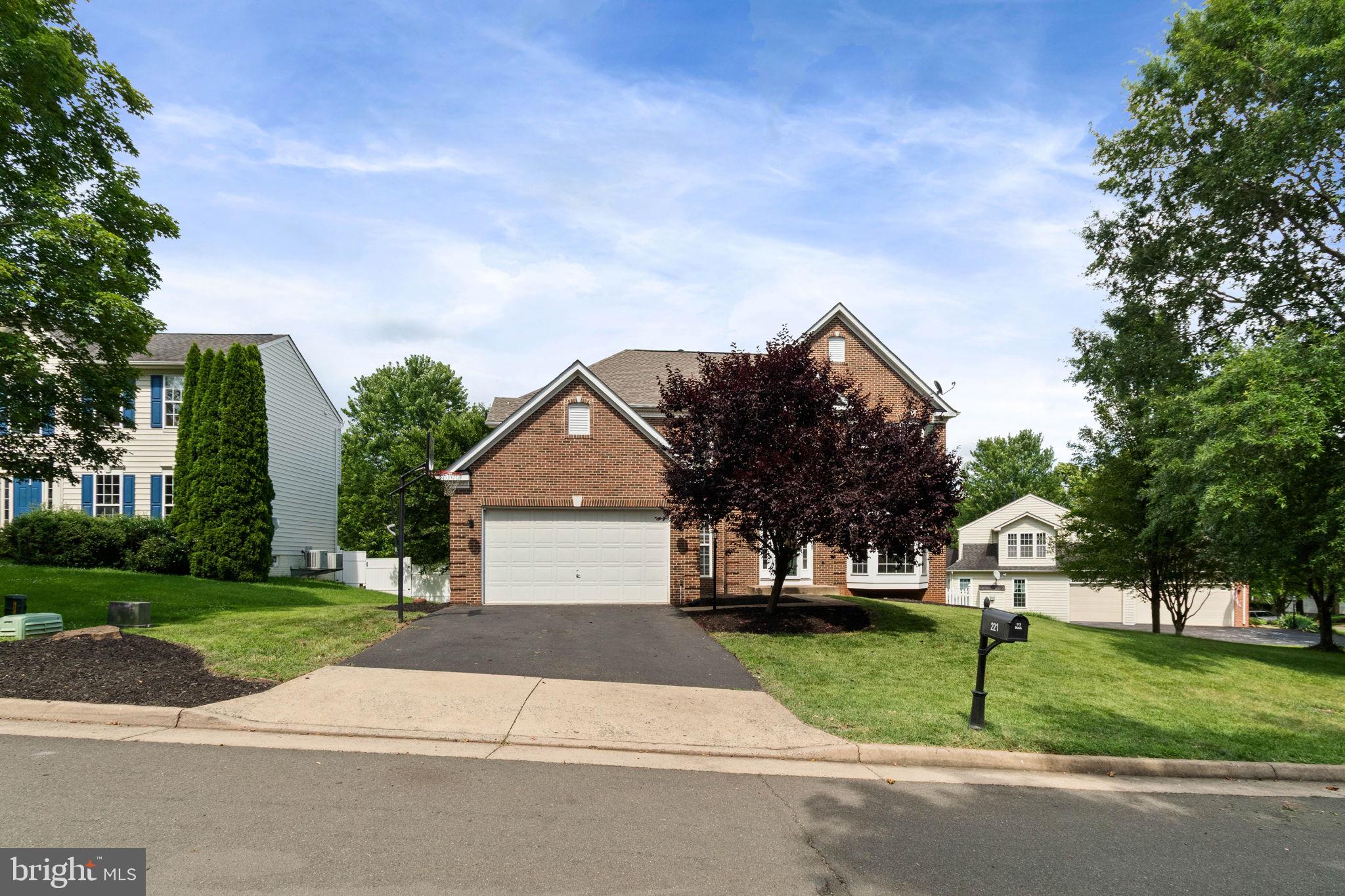 221 CANNON WAY