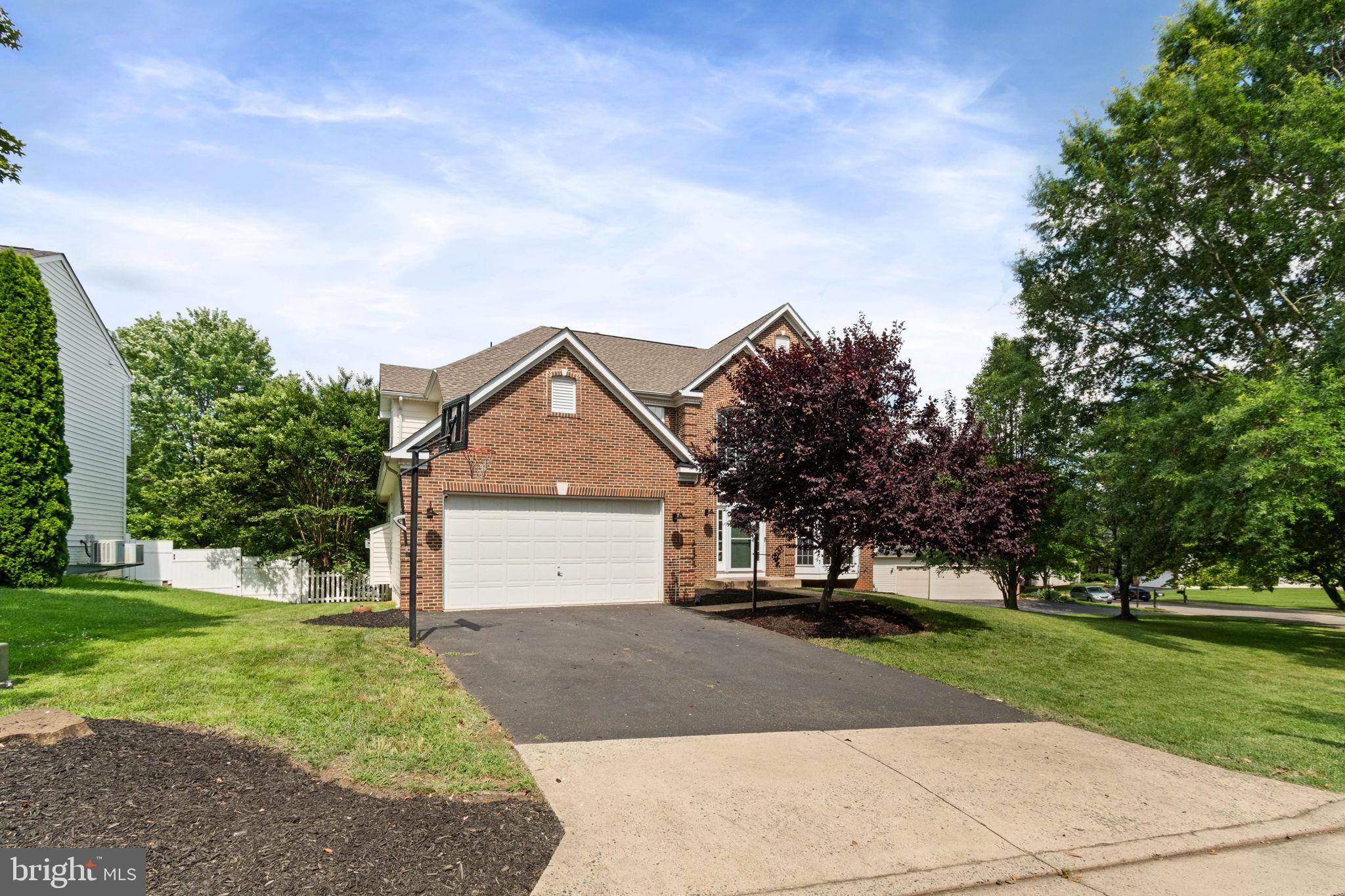 221 CANNON WAY