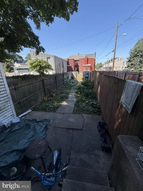 502 1/2 Woodward Street, Lancaster, PA 17602