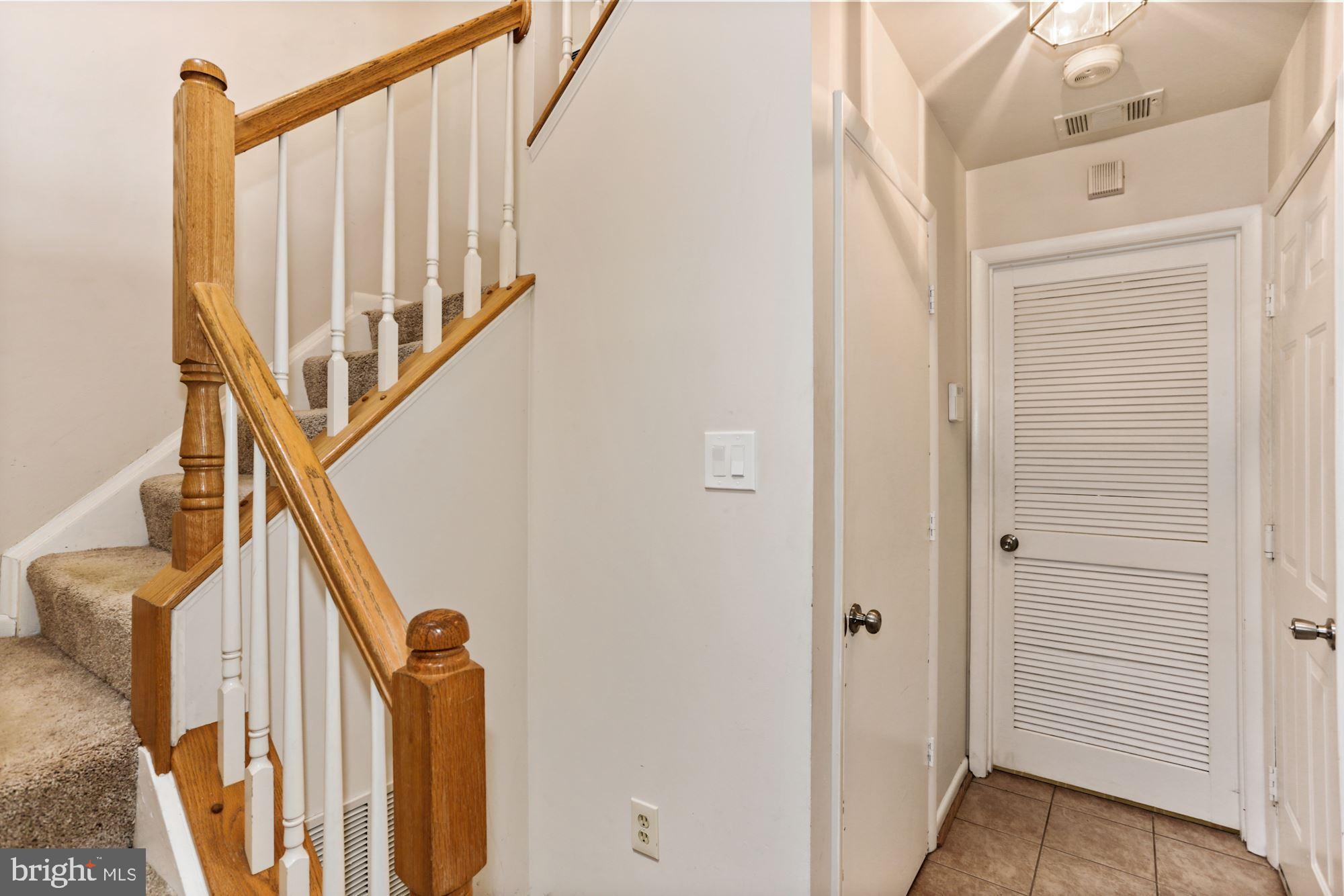 ASHBURN VILLAGE - Residential