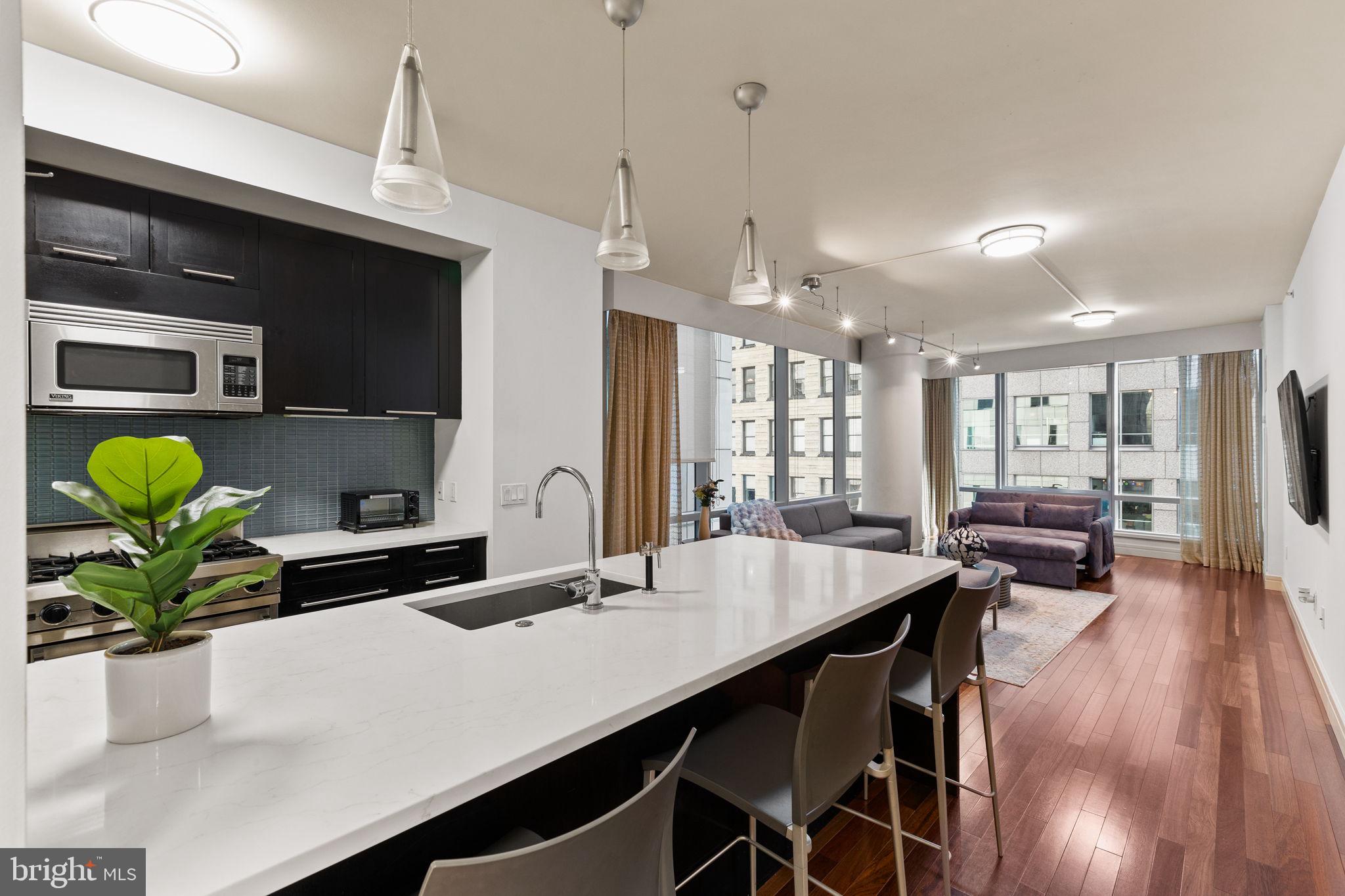 RITTENHOUSE SQUARE - Residential