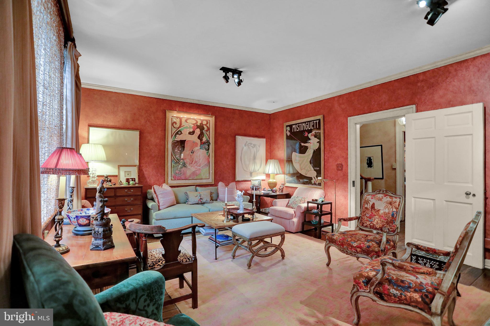 MOUNT VERNON PLACE HISTORIC DISTRICT - Residential