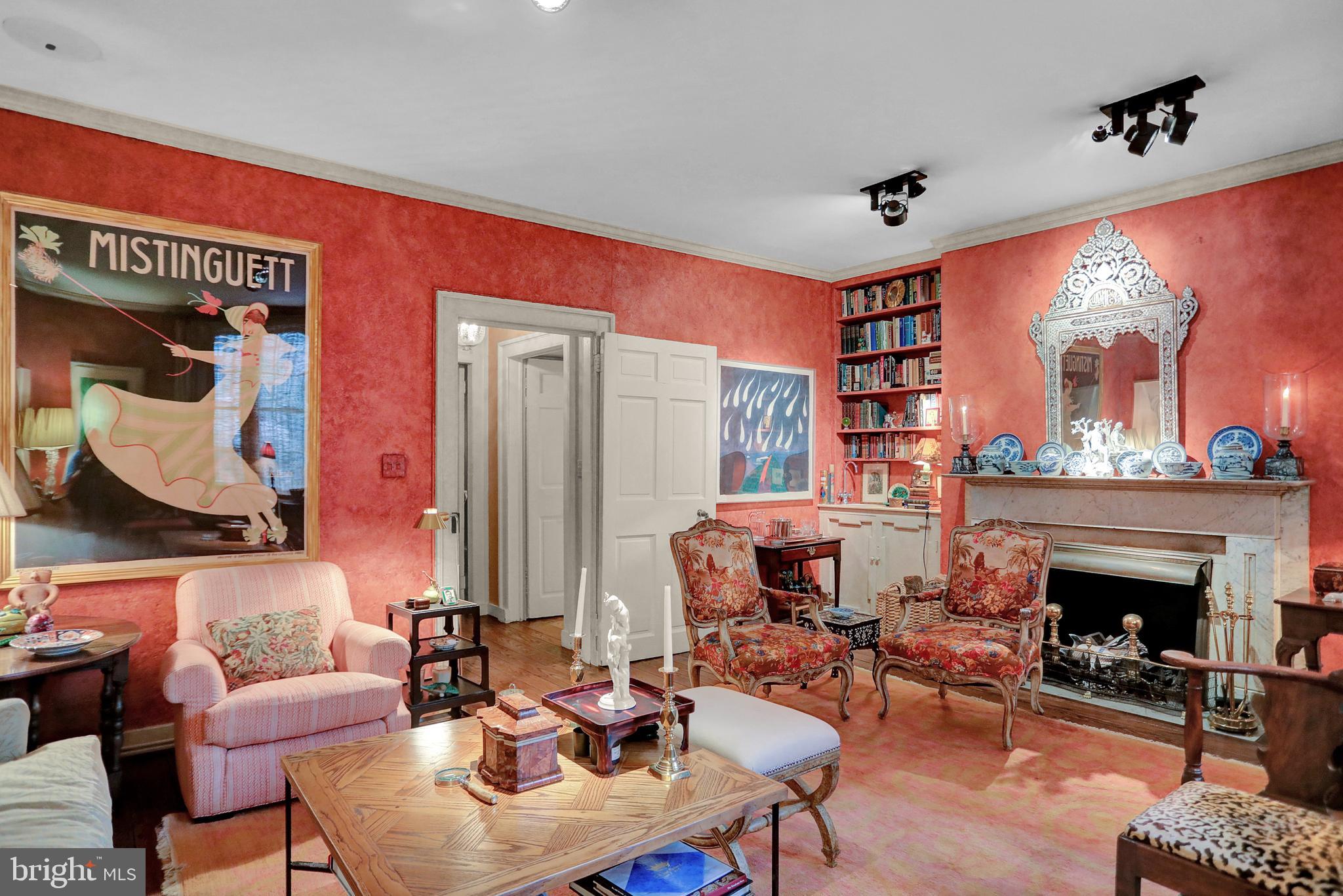 MOUNT VERNON PLACE HISTORIC DISTRICT - Residential