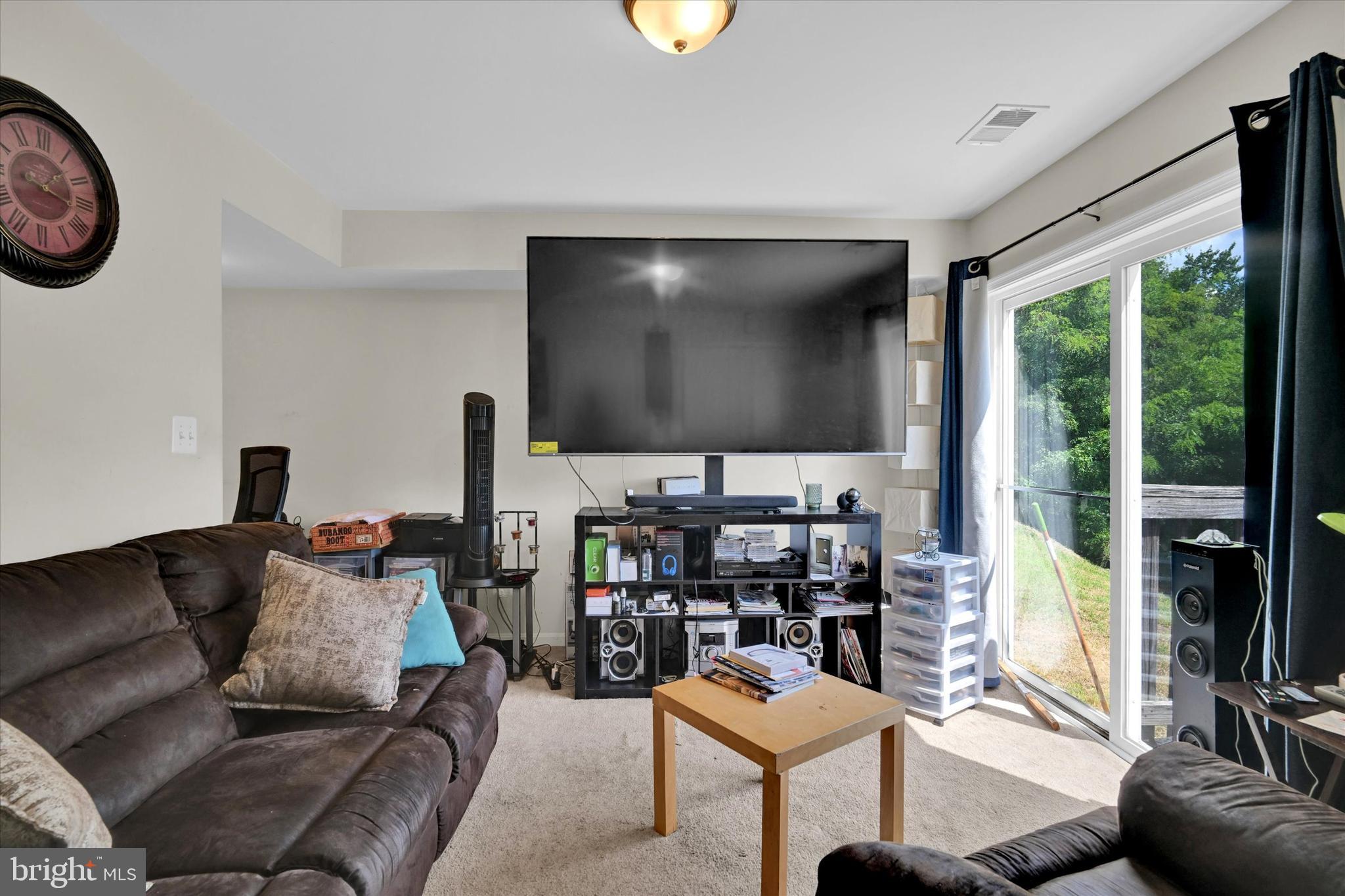 2380 ELVANS ROAD SE
