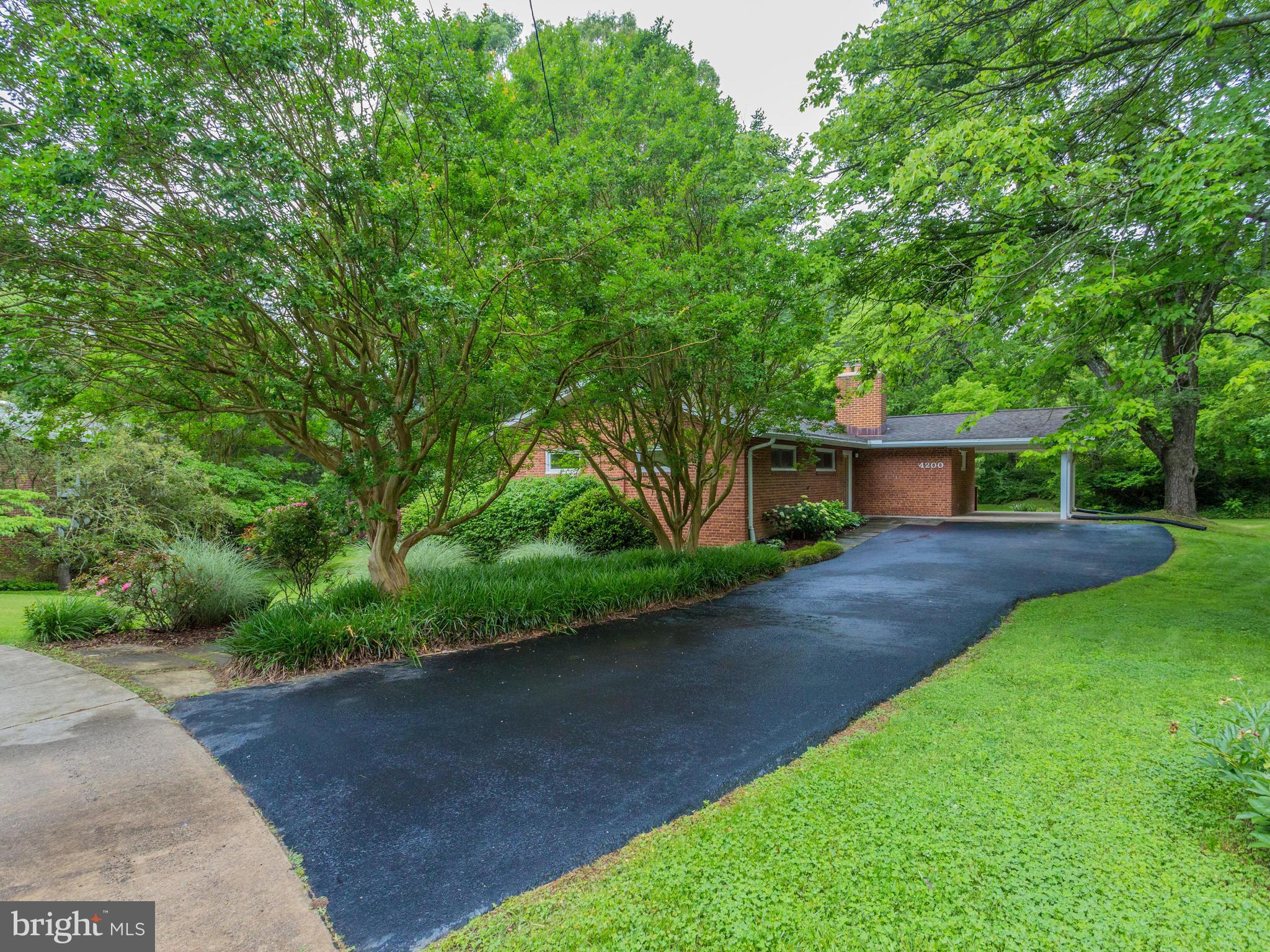 DOWDEN TERRACE - Residential