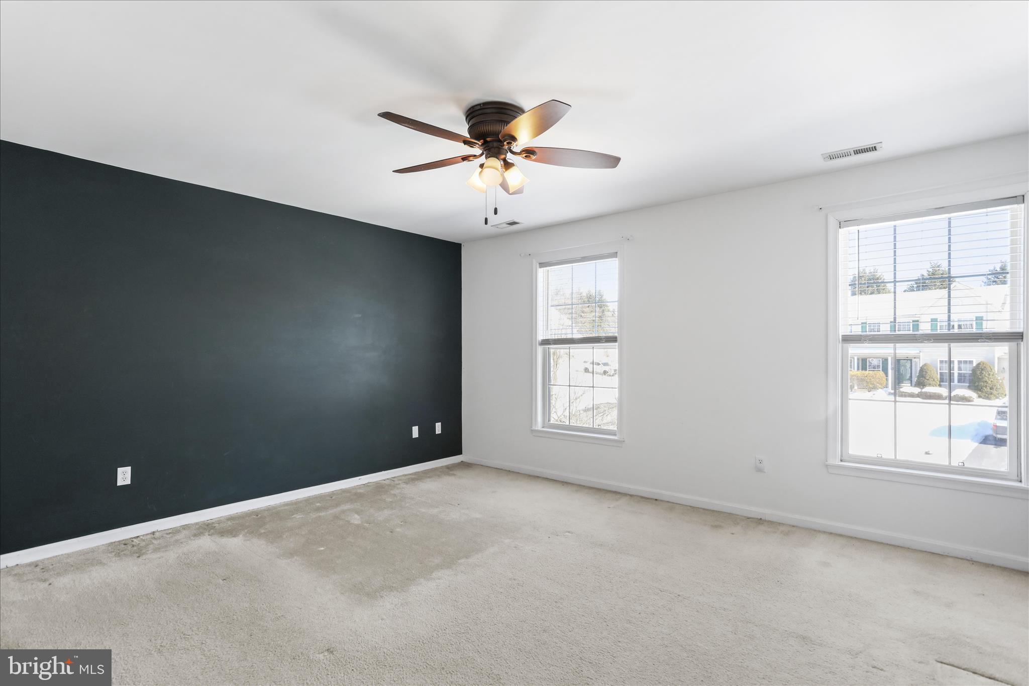 STONEBRIDGE - Residential