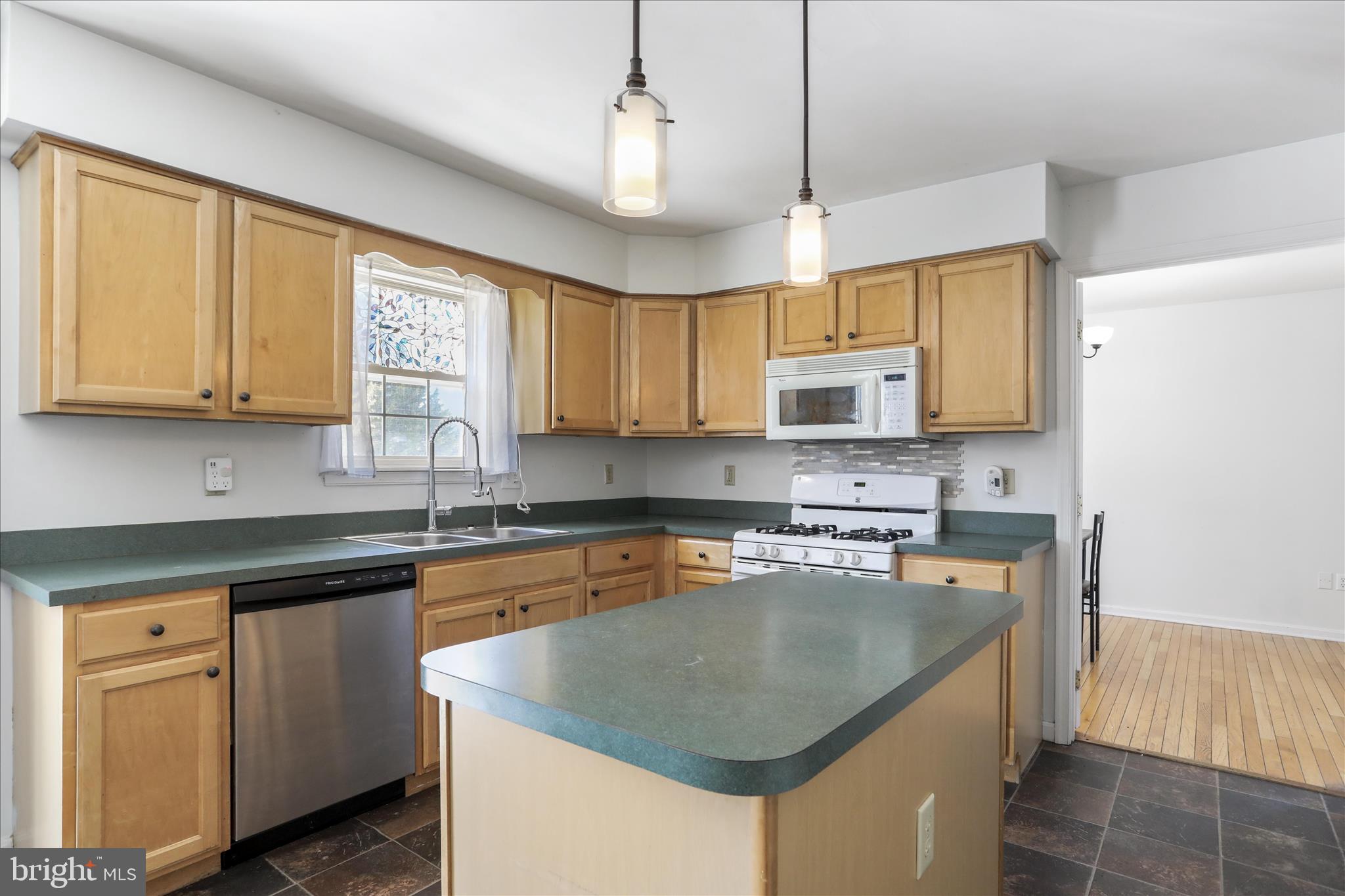 STONEBRIDGE - Residential