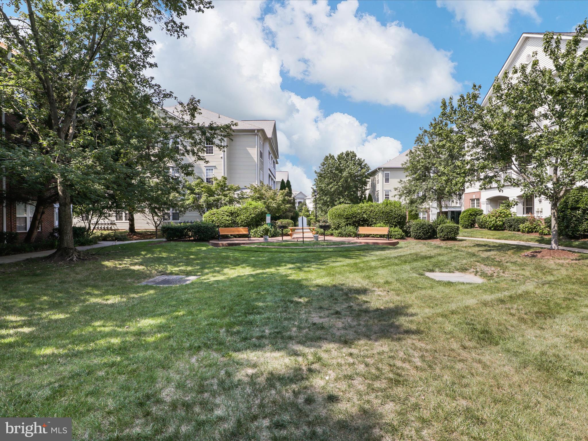 SUMMERFIELD - Residential