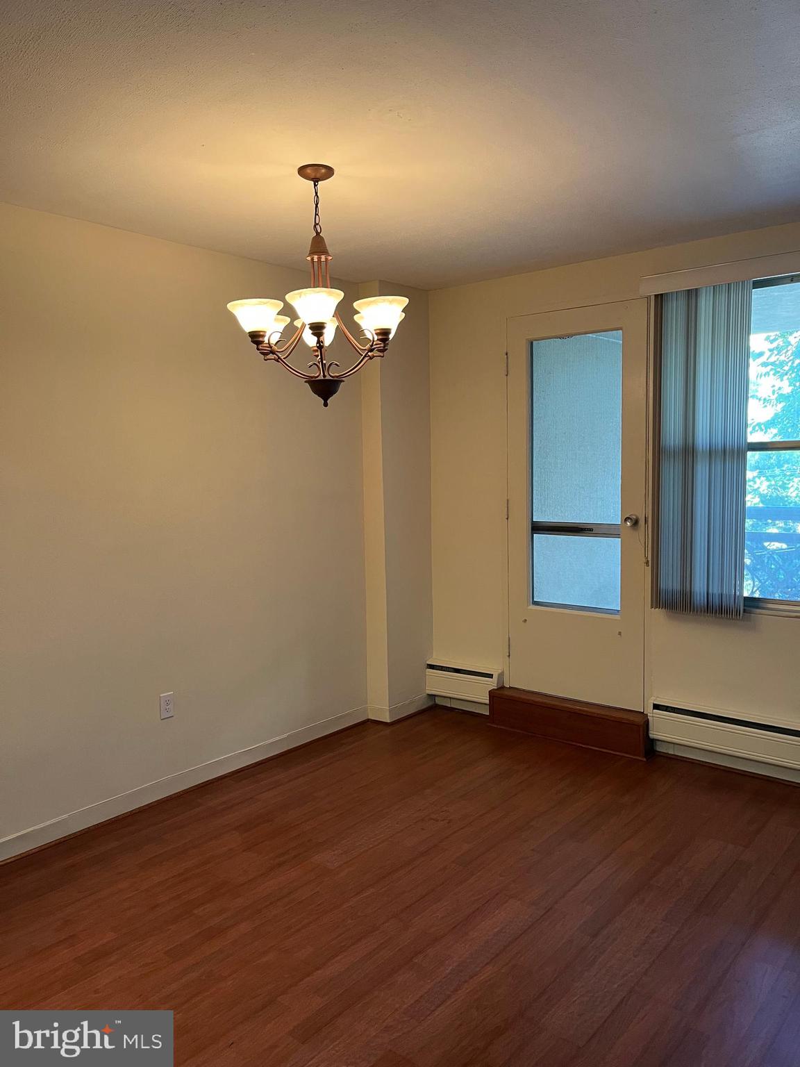 ELKINS PARK - Residential