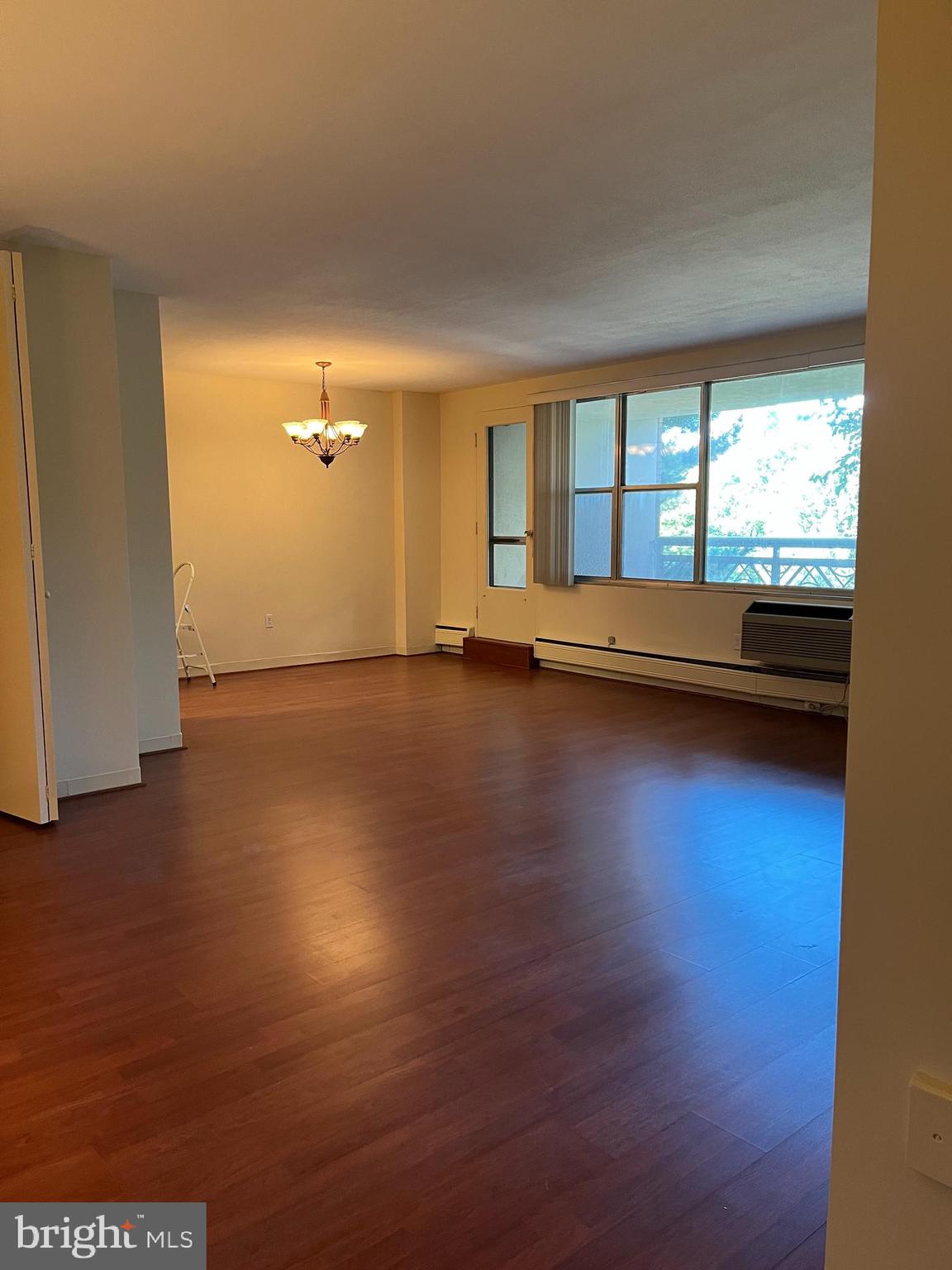 ELKINS PARK - Residential