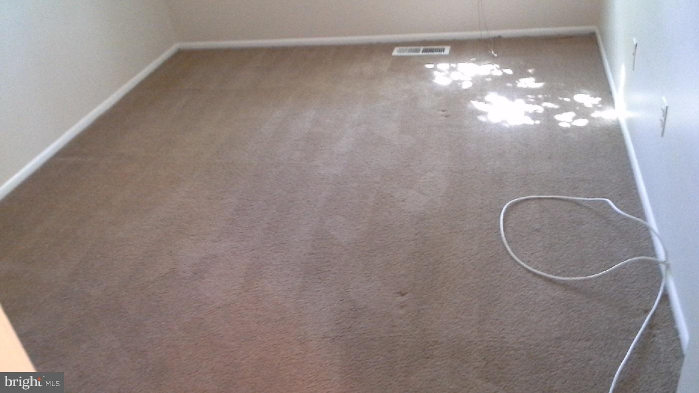 PLEASANT FIELDS - Residential Lease