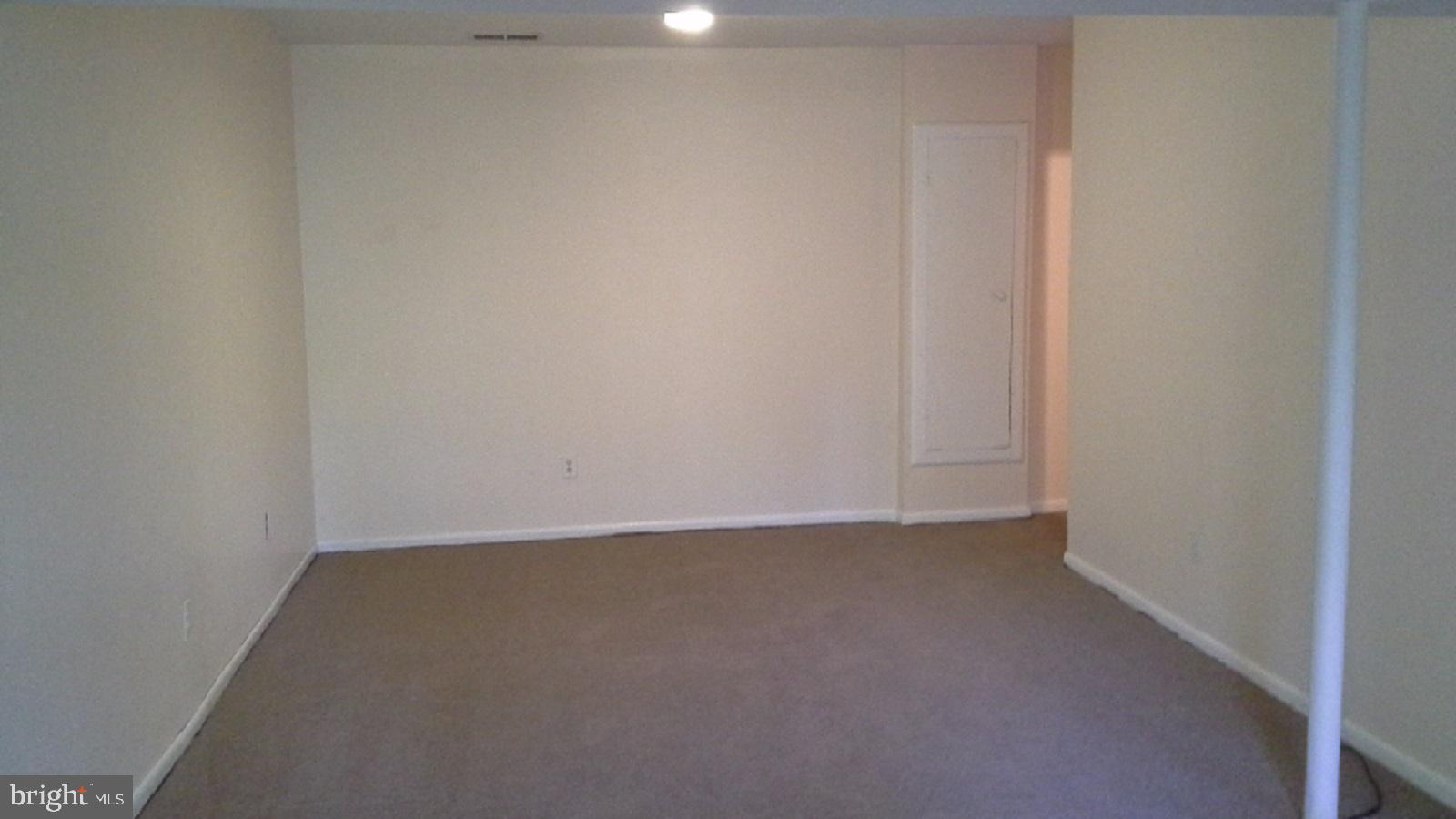 PLEASANT FIELDS - Residential Lease