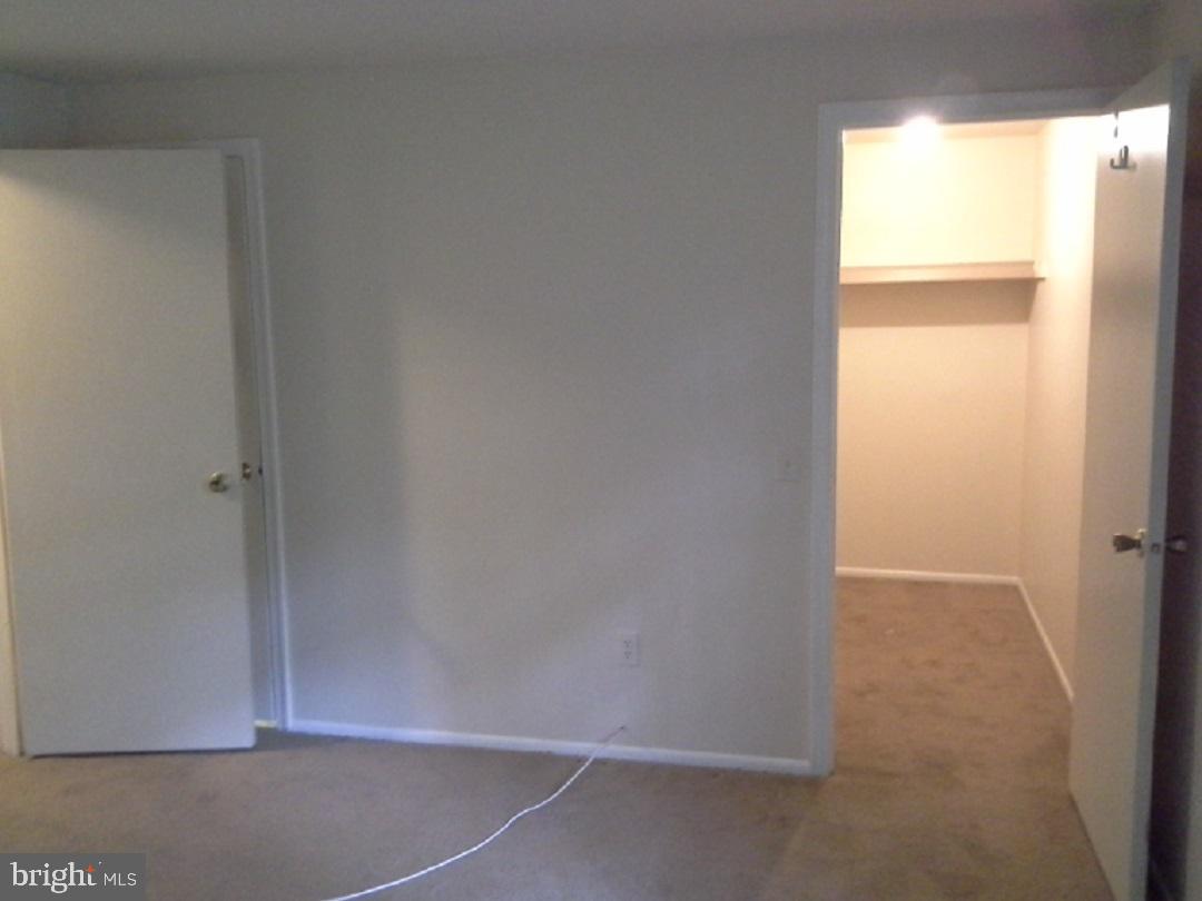 PLEASANT FIELDS - Residential Lease