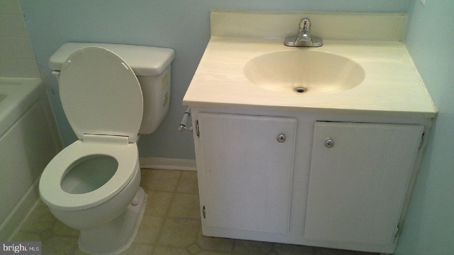 PLEASANT FIELDS - Residential Lease