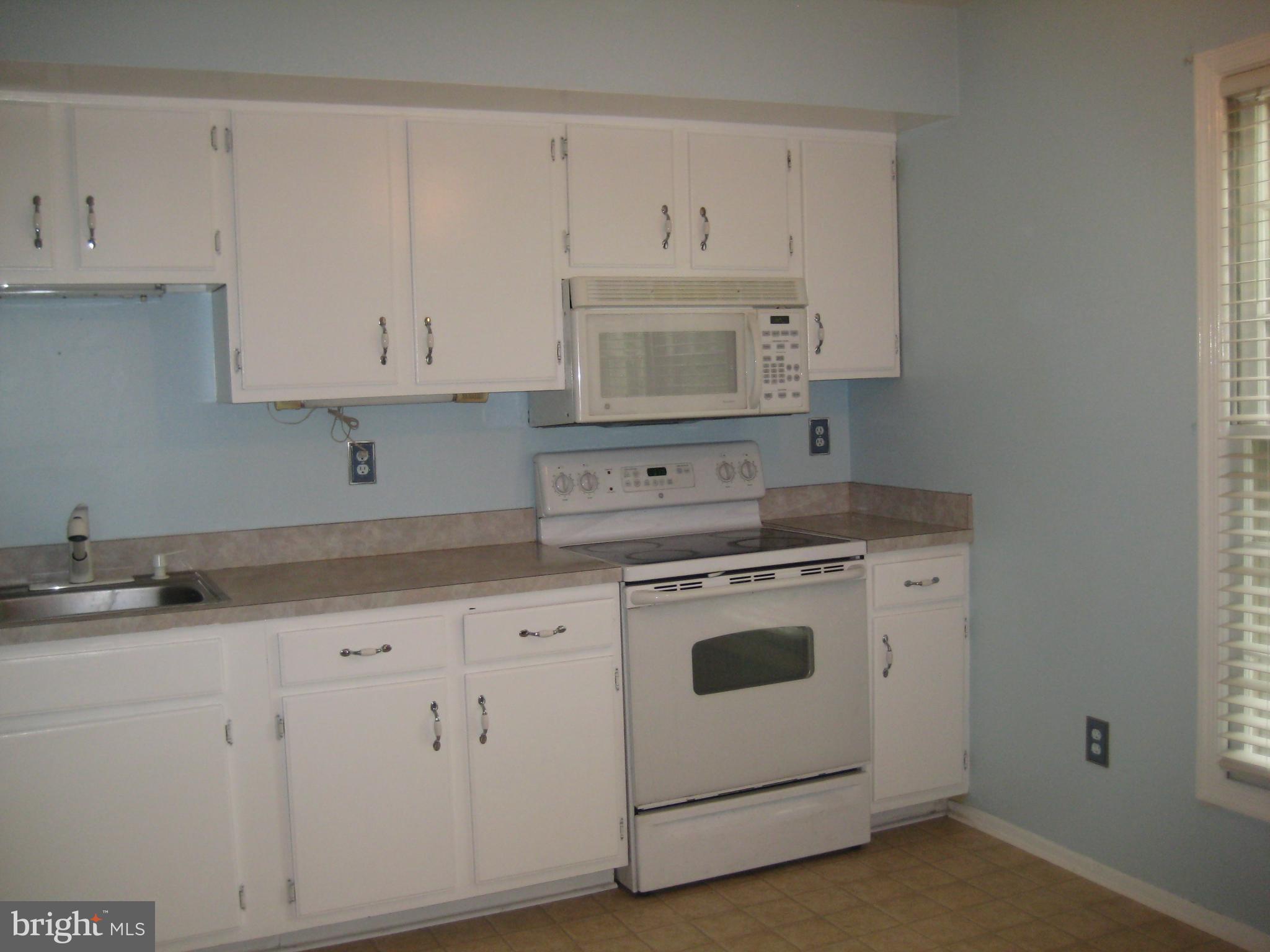 PLEASANT FIELDS - Residential Lease