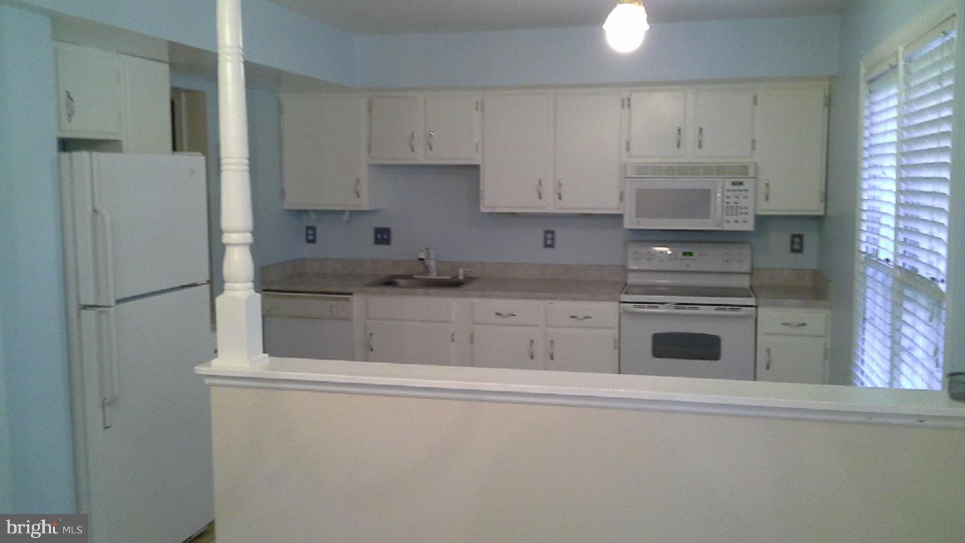 PLEASANT FIELDS - Residential Lease