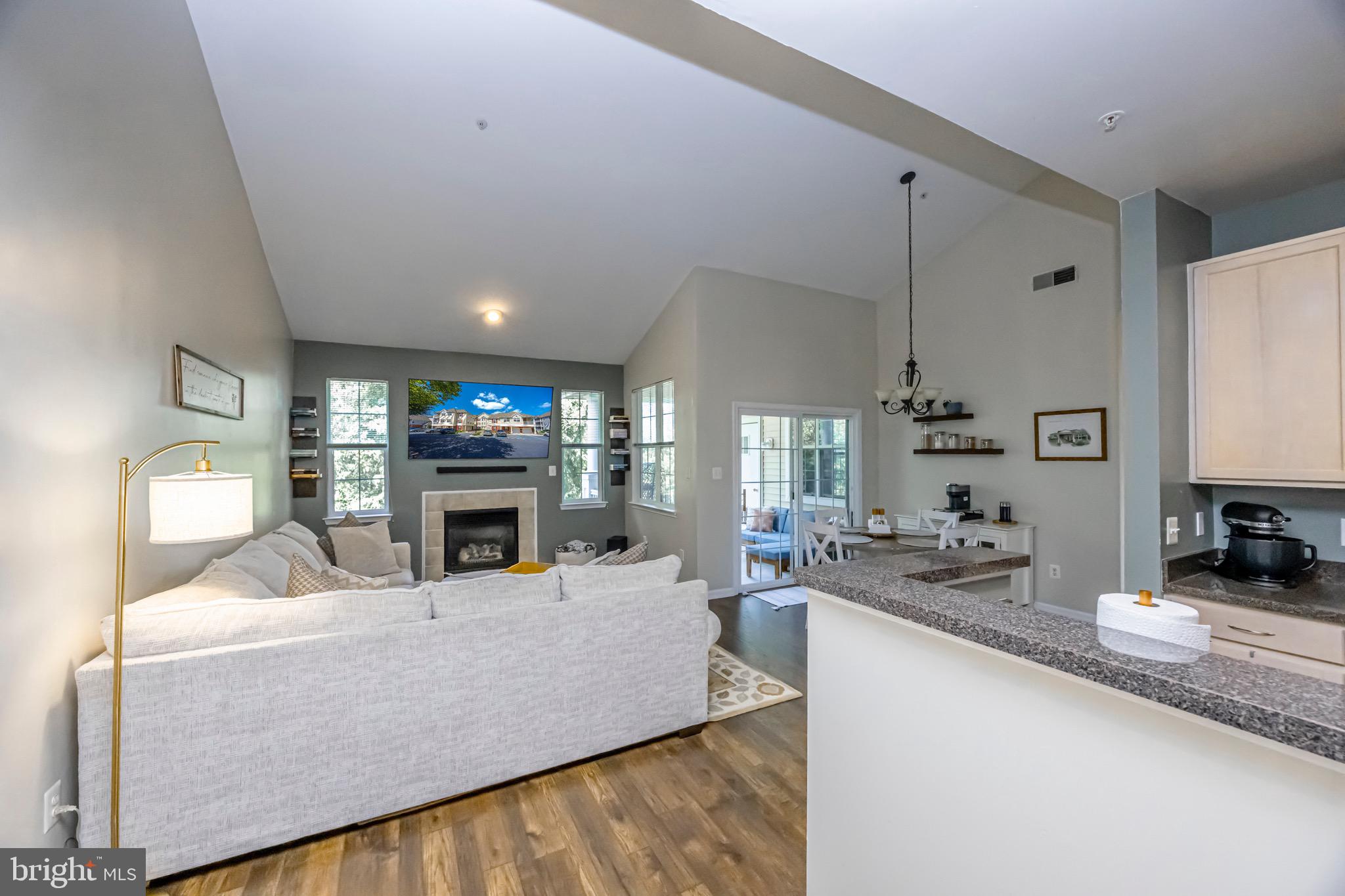 HOLLINGTON - Residential