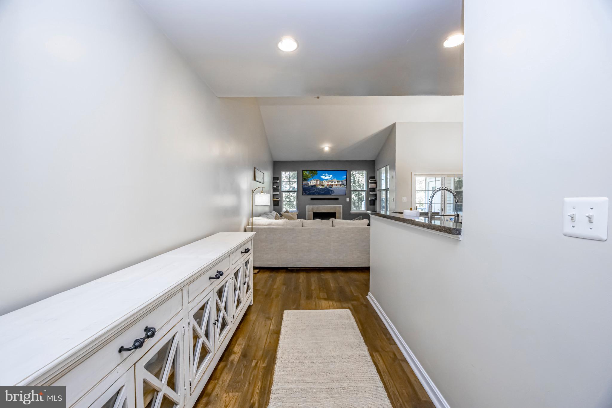 HOLLINGTON - Residential