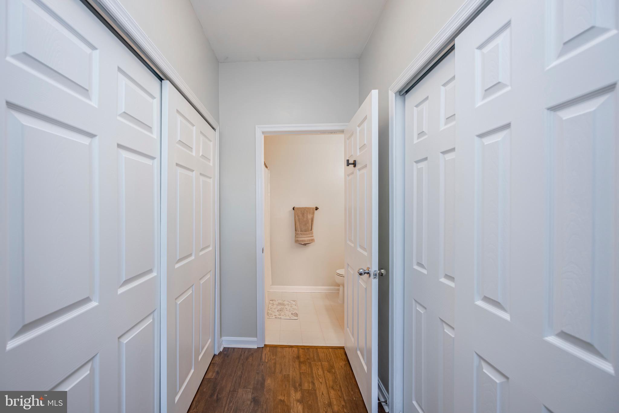 HOLLINGTON - Residential