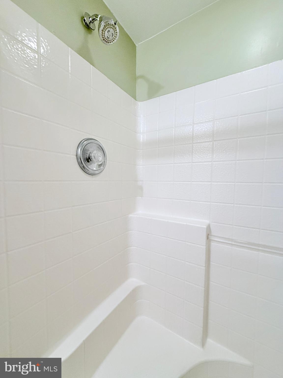 KINGS GRANT LA PLATA - Residential